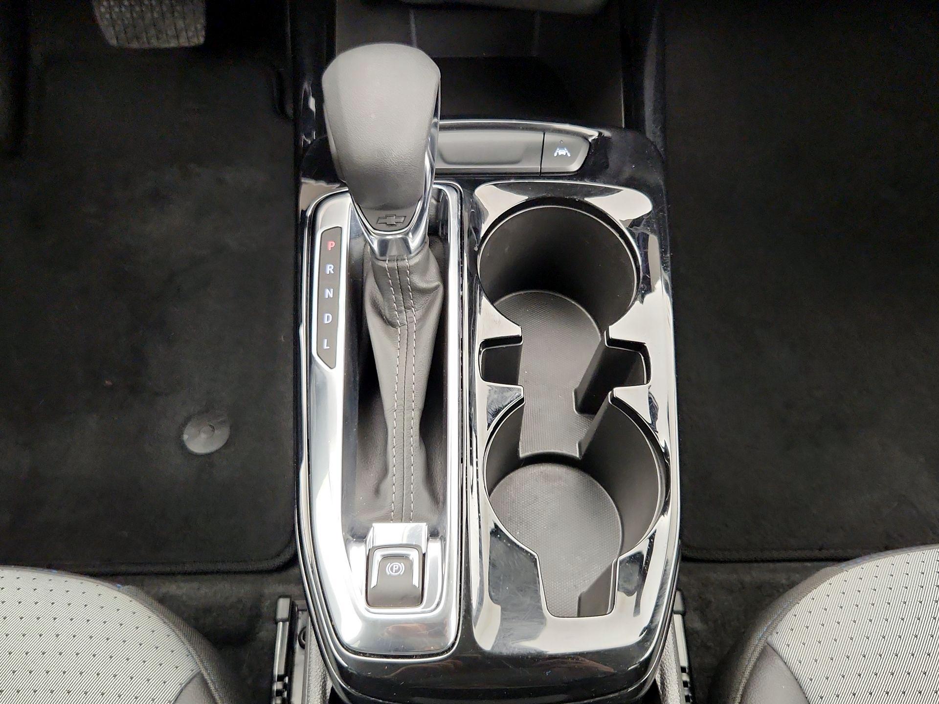 Thumbnail: 2025 Chevrolet Trax - 17