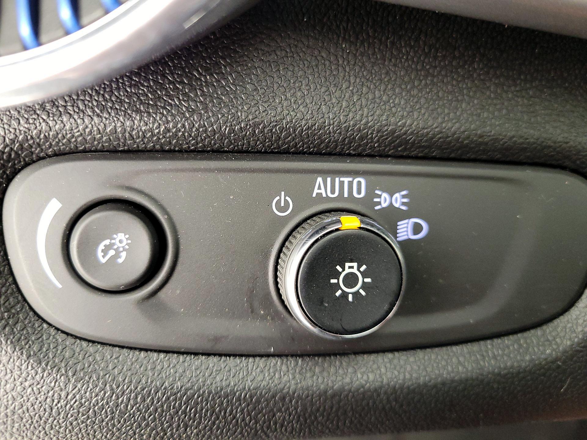 Thumbnail: 2025 Chevrolet Trax - 13