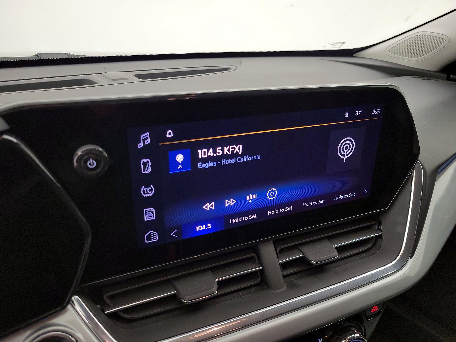 Thumbnail: 2025 Chevrolet Trax - 15