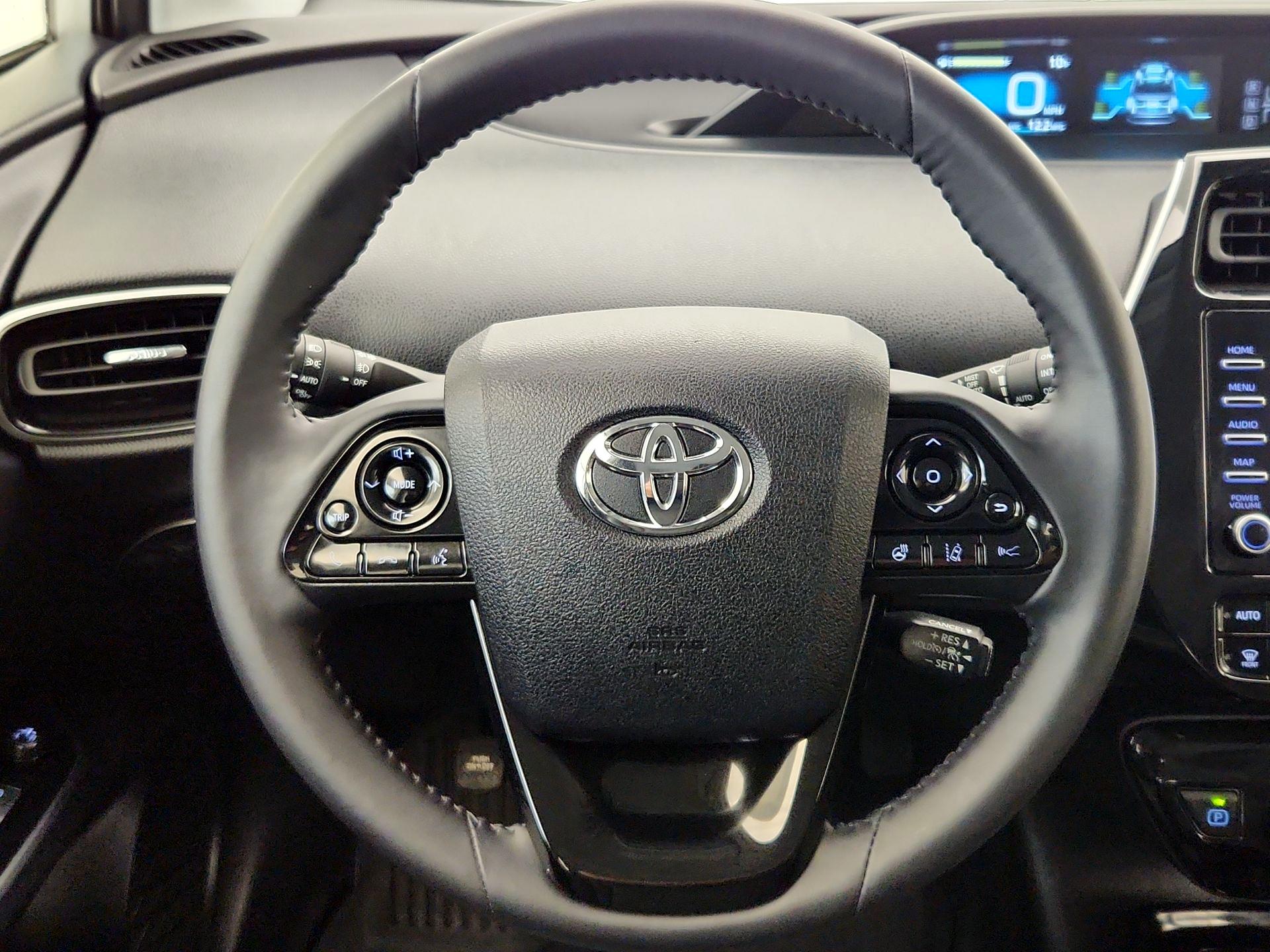 Thumbnail: 2020 Toyota Prius - 10