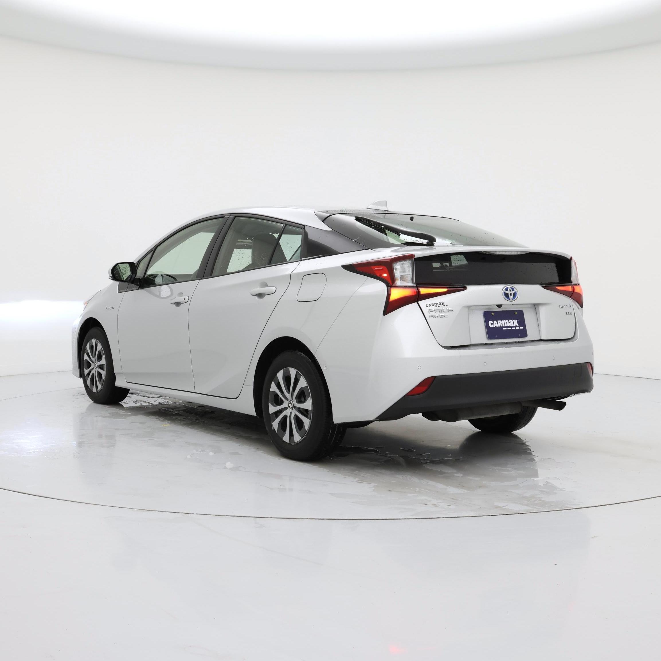 Thumbnail: 2020 Toyota Prius - 2