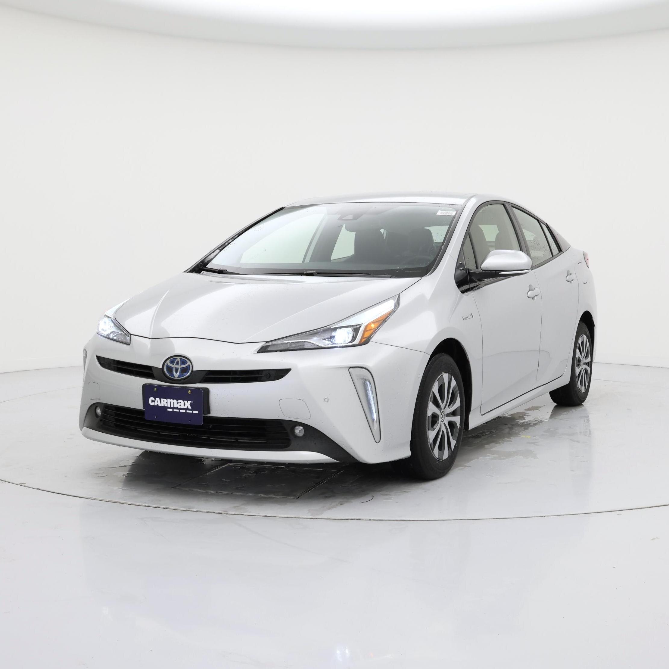 Thumbnail: 2020 Toyota Prius - 4