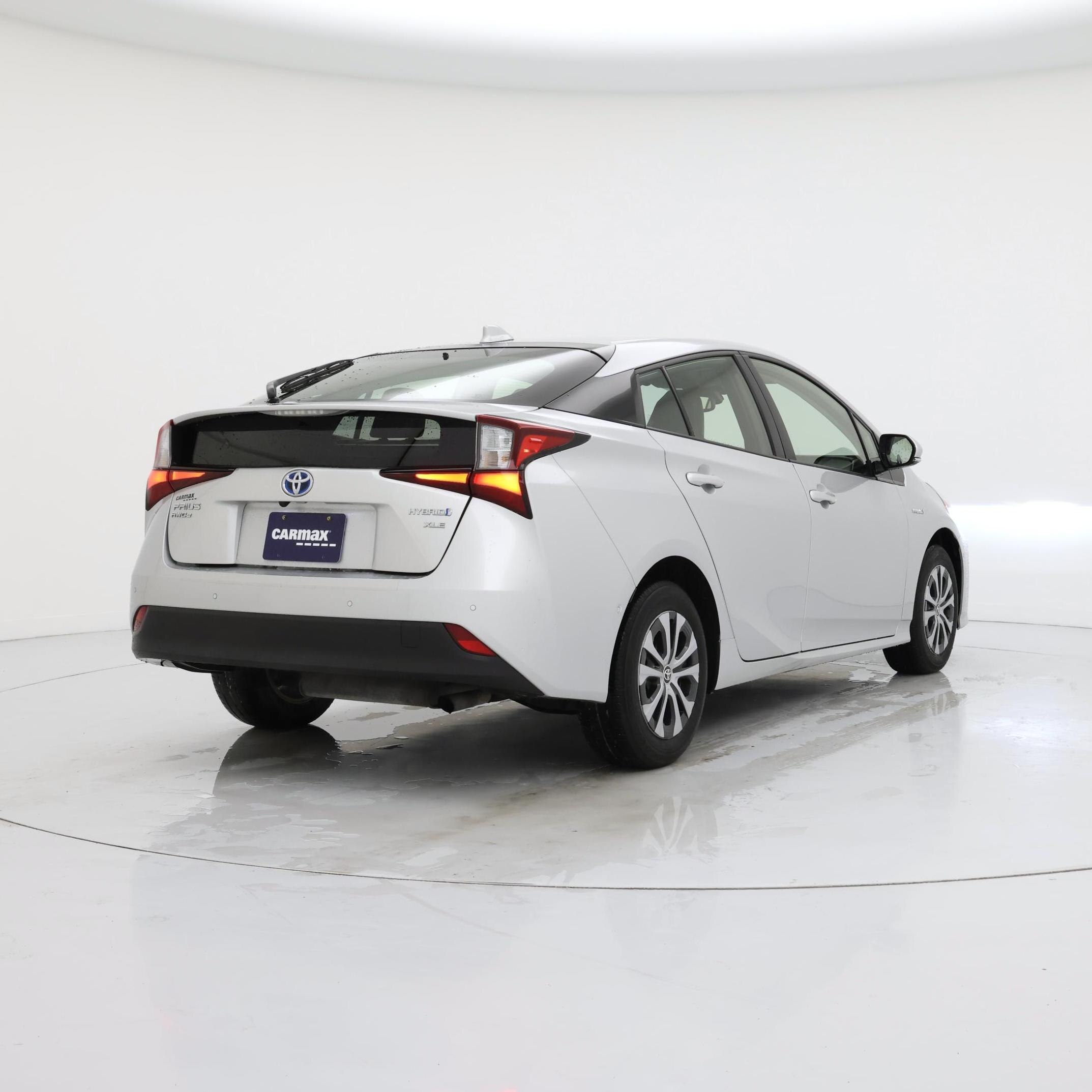 Thumbnail: 2020 Toyota Prius - 8