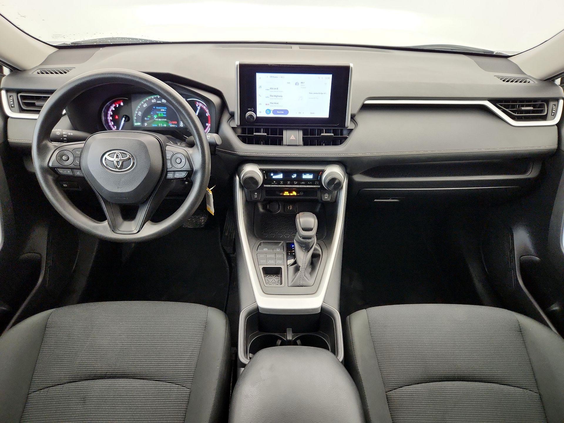 Thumbnail: 2024 Toyota RAV4 - 9