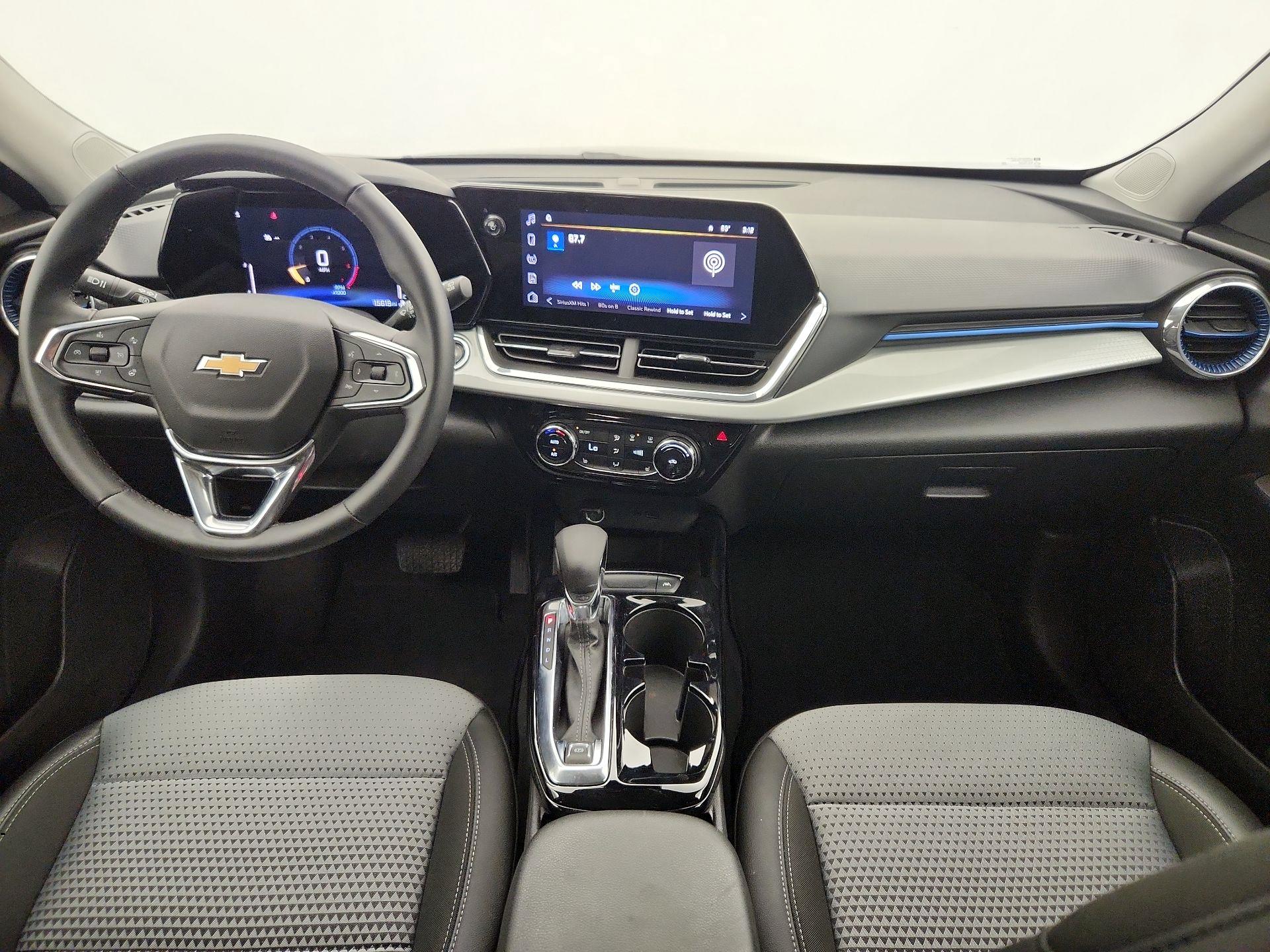 Thumbnail: 2025 Chevrolet Trax - 9