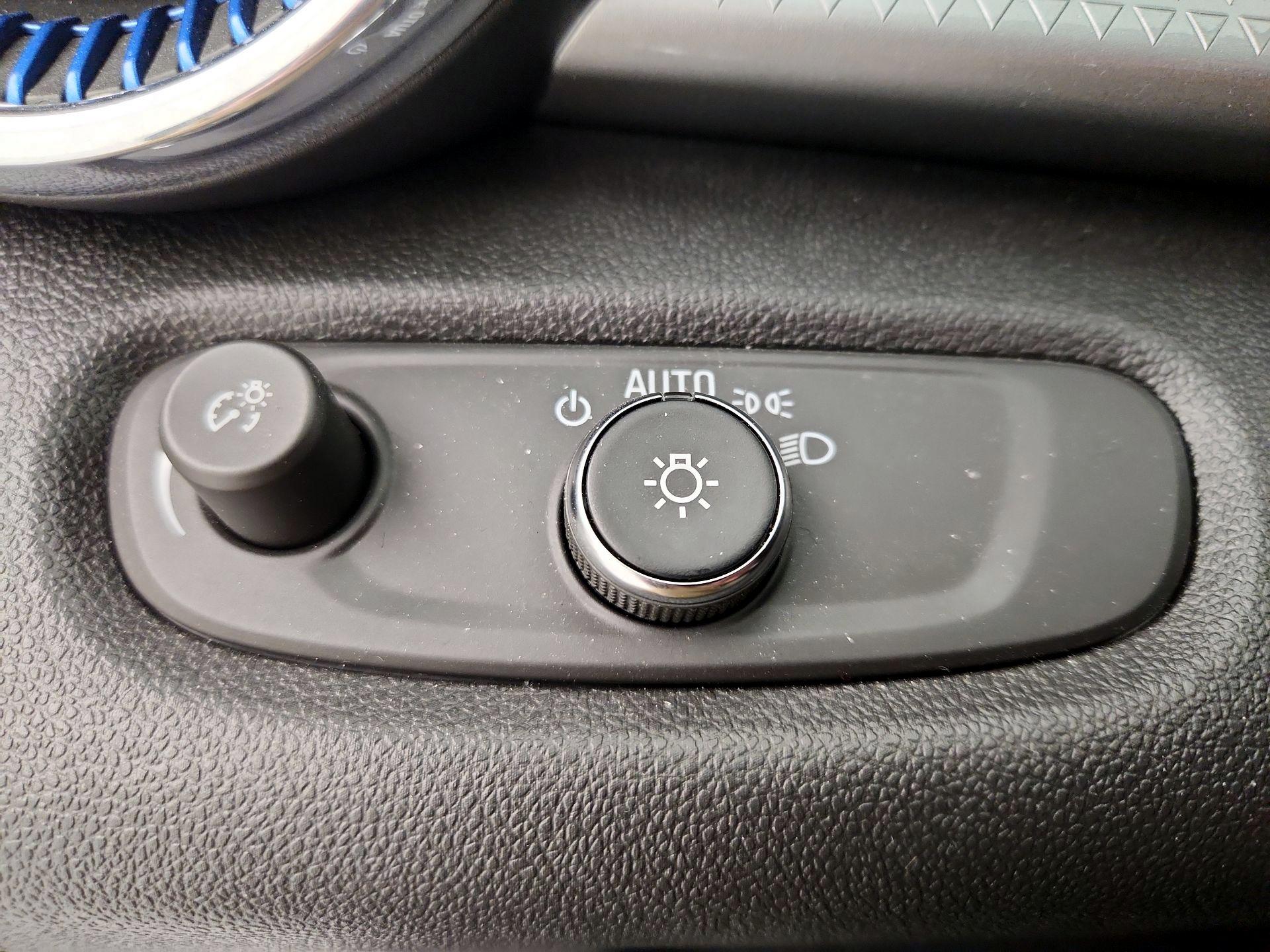 Thumbnail: 2025 Chevrolet Trax - 13