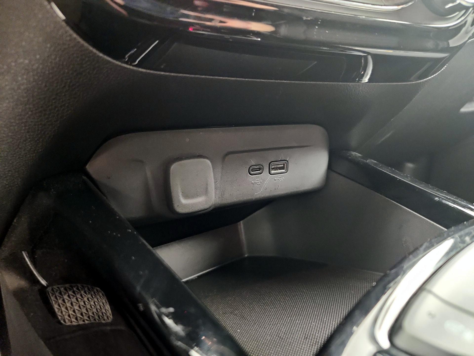 Thumbnail: 2025 Chevrolet Trax - 18