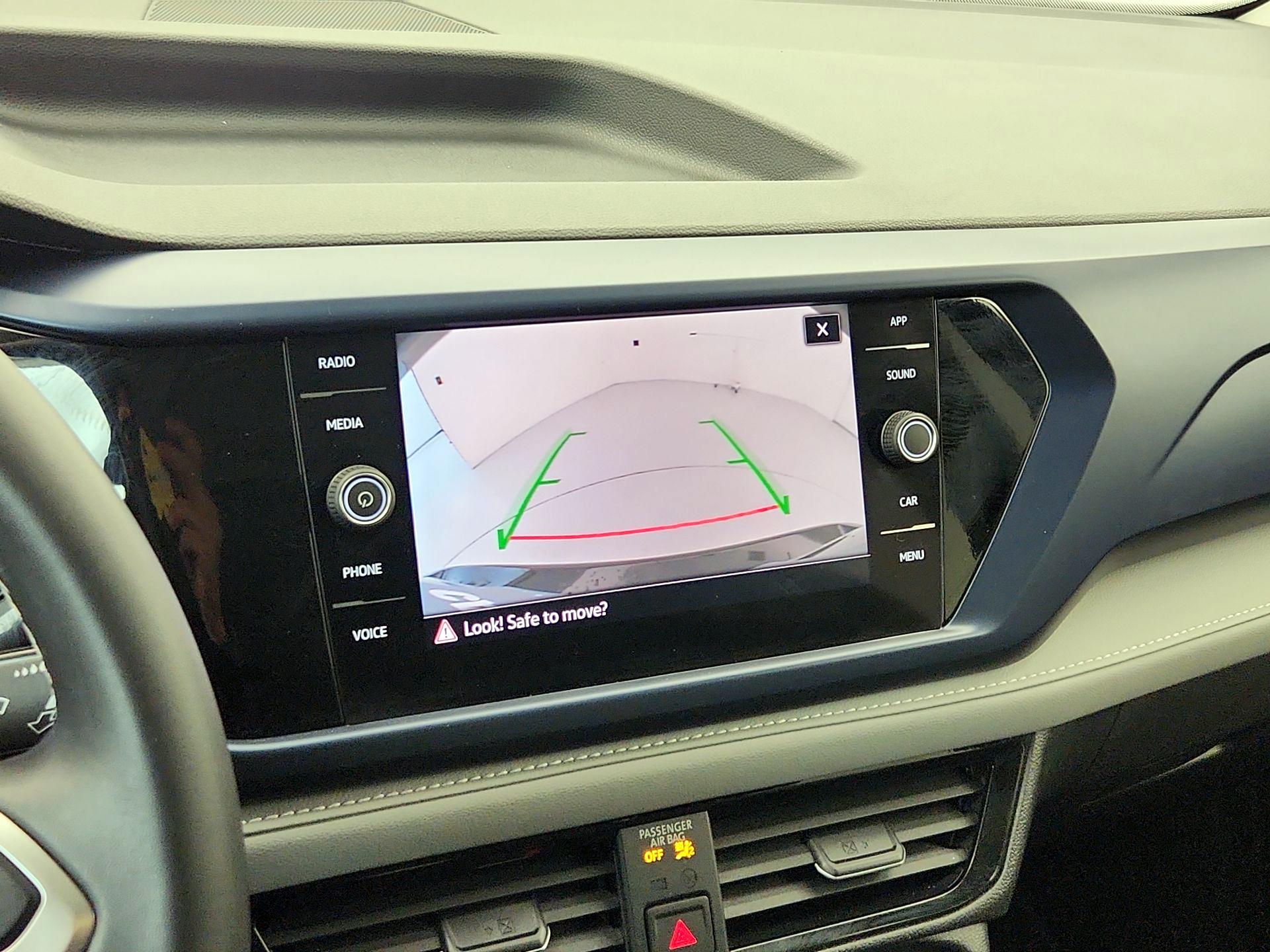 Thumbnail: 2024 Volkswagen Taos - 14