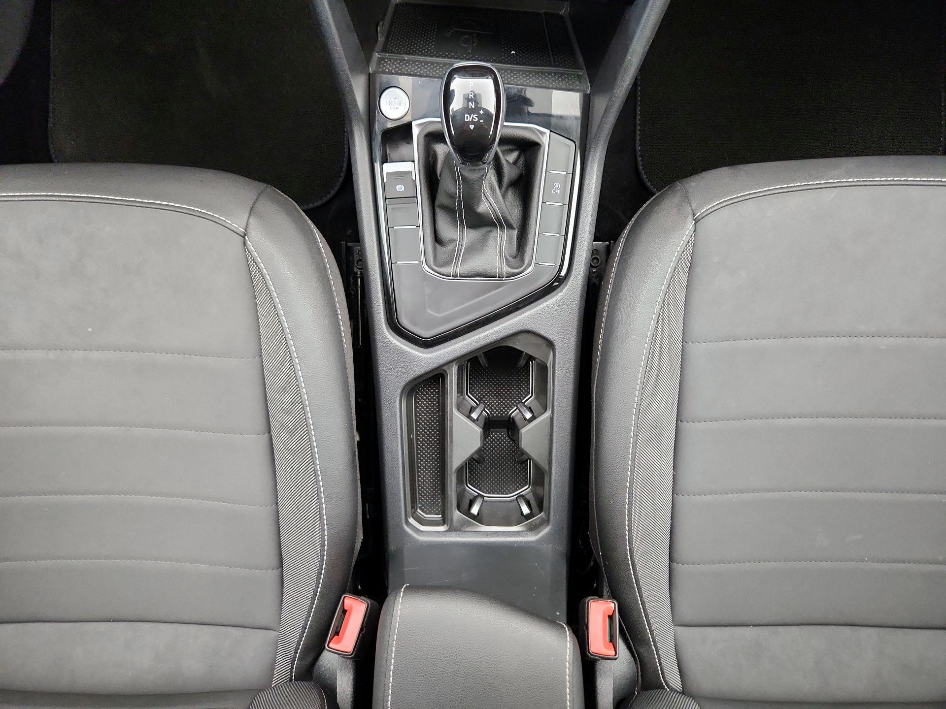 Thumbnail: 2024 Volkswagen Taos - 17