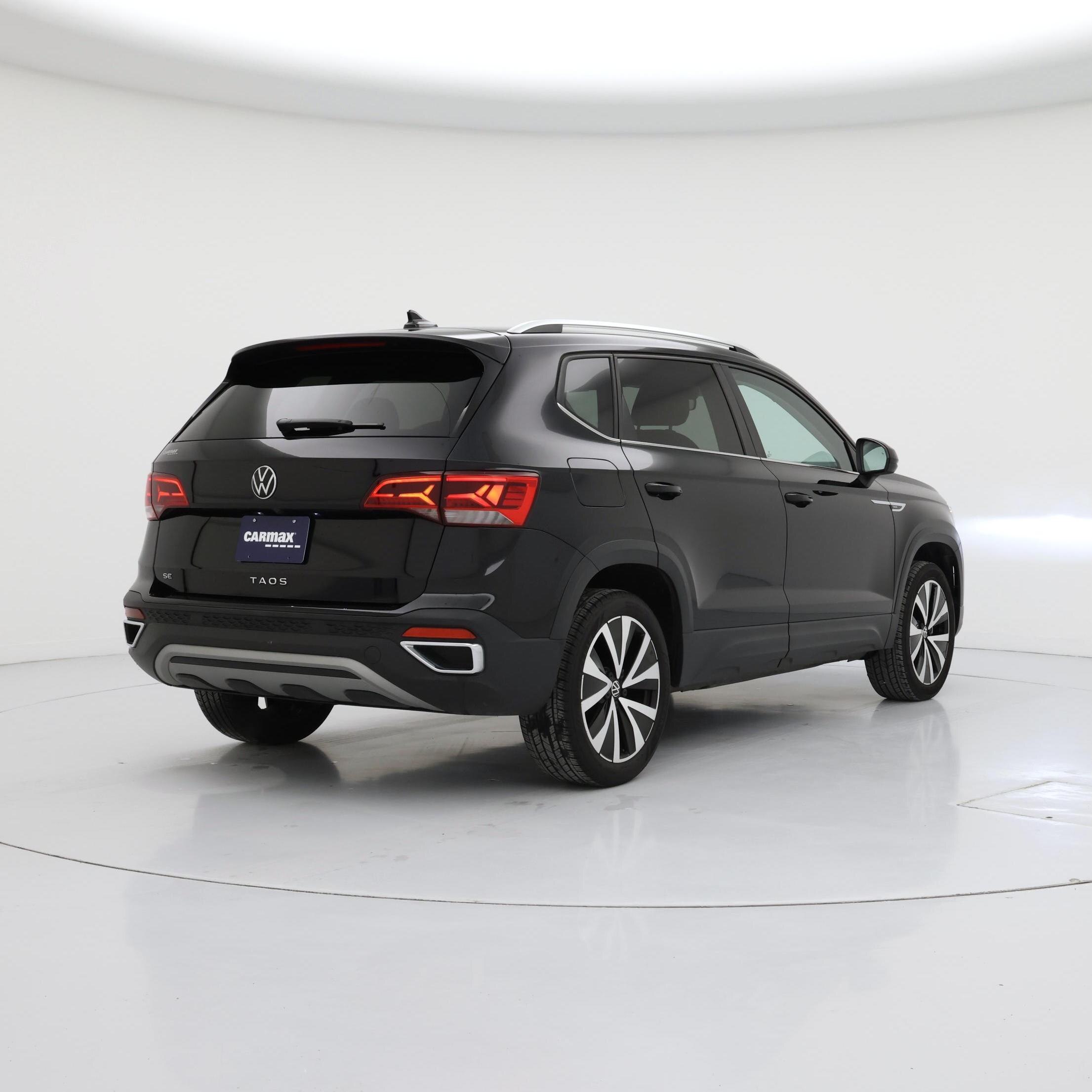 Thumbnail: 2024 Volkswagen Taos - 8