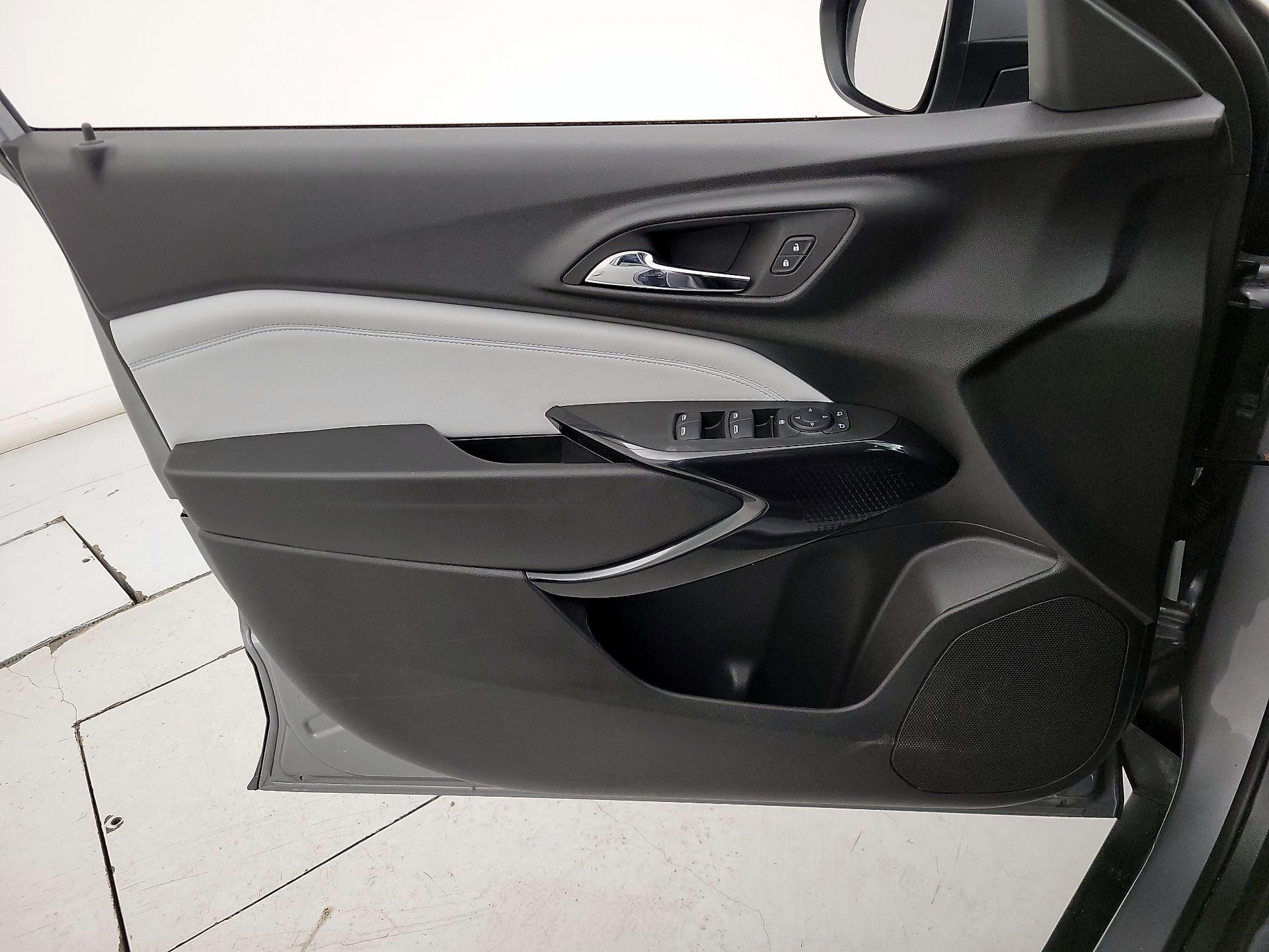 Thumbnail: 2025 Chevrolet Trax - 12