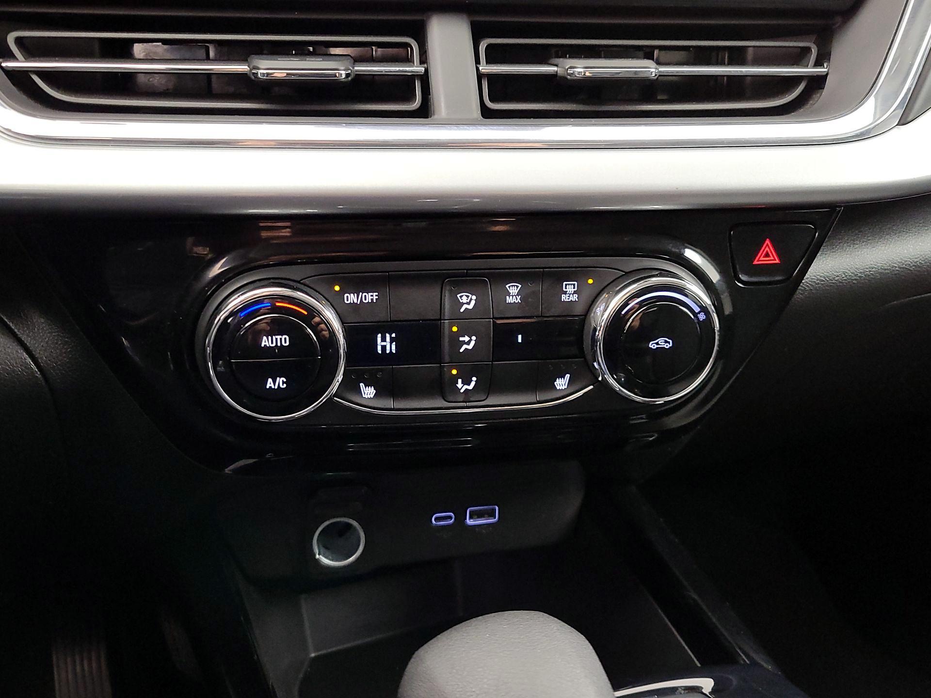 Thumbnail: 2025 Chevrolet Trax - 16