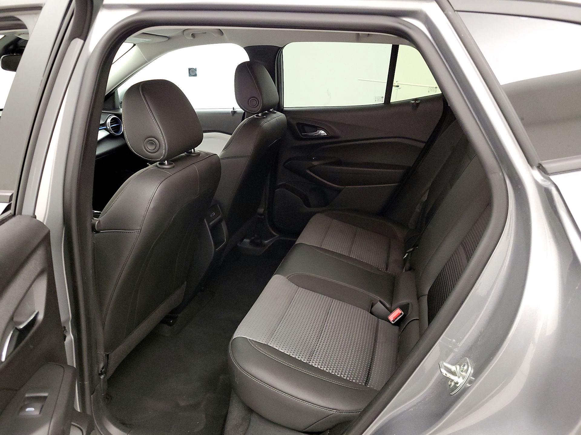 Thumbnail: 2025 Chevrolet Trax - 19