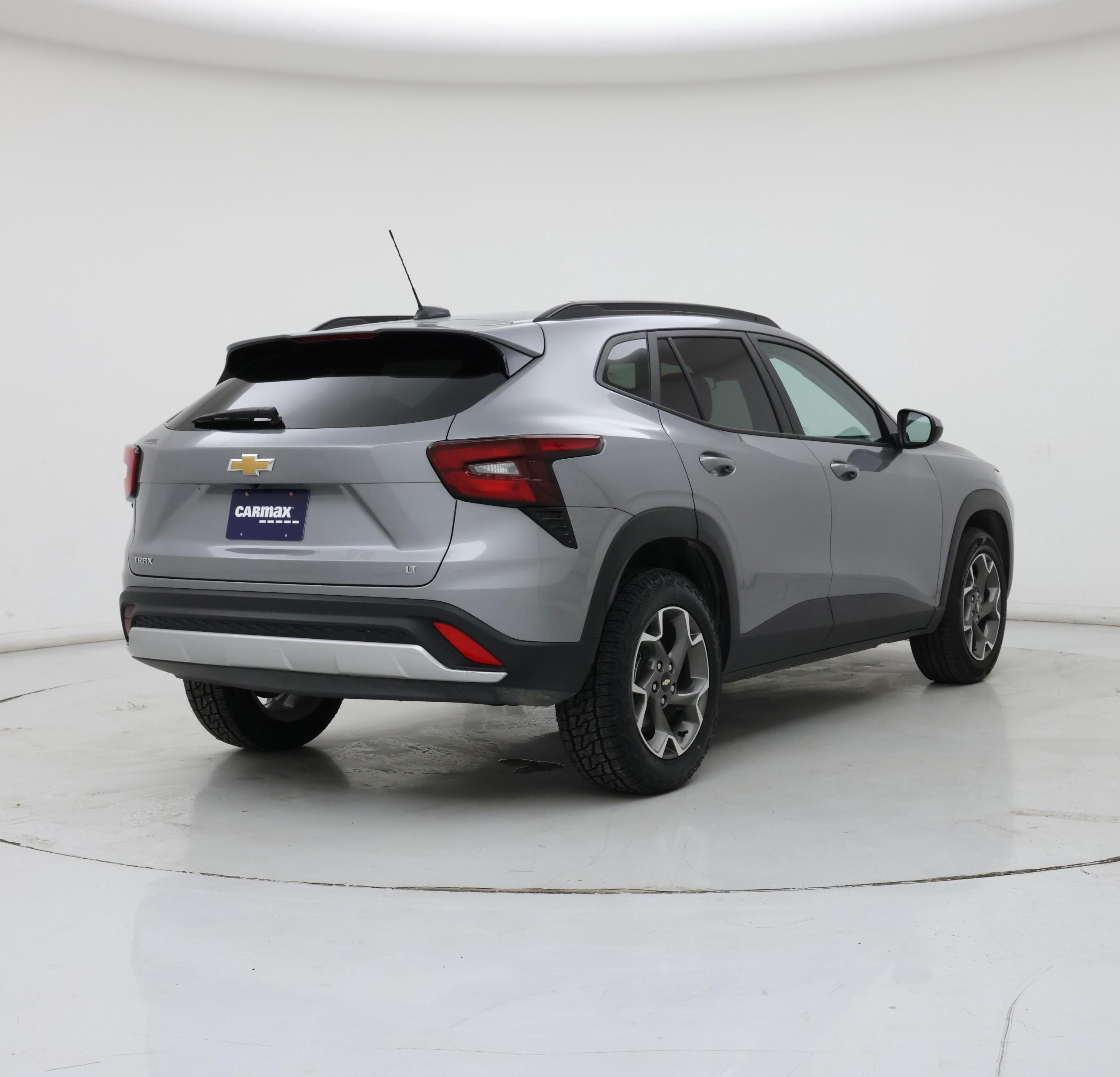 Thumbnail: 2025 Chevrolet Trax - 8