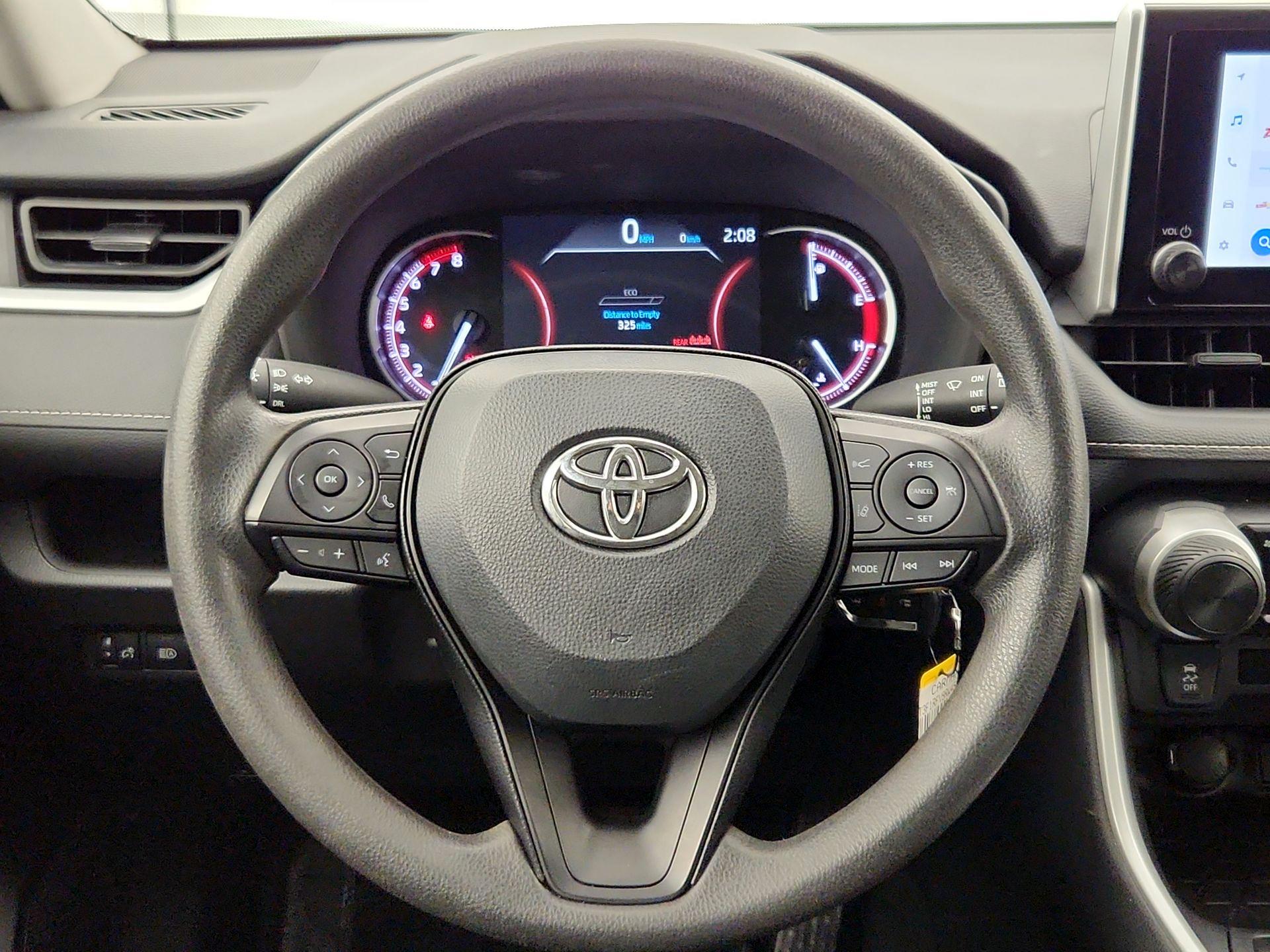 Thumbnail: 2024 Toyota RAV4 - 10