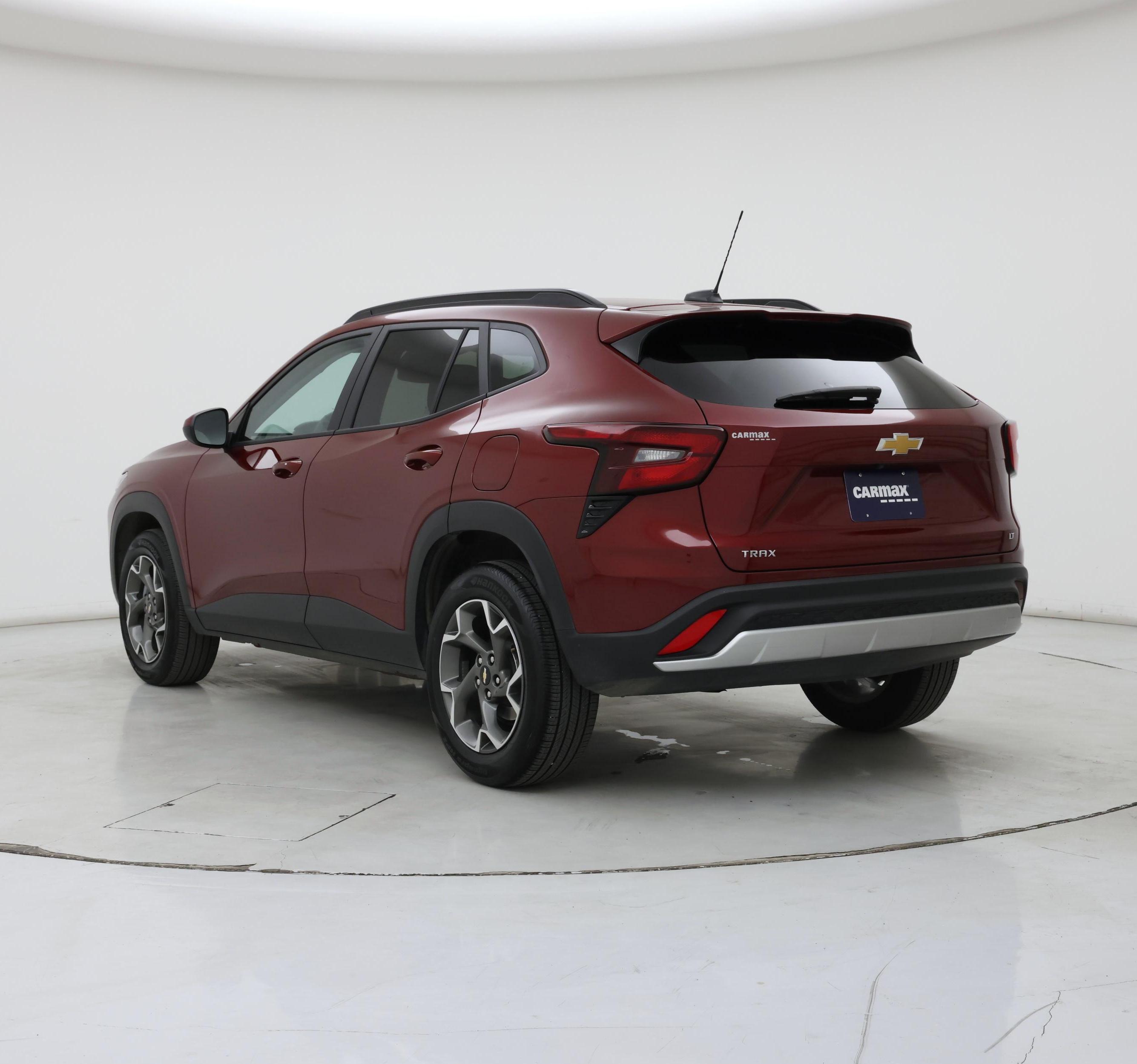 Thumbnail: 2025 Chevrolet Trax - 2