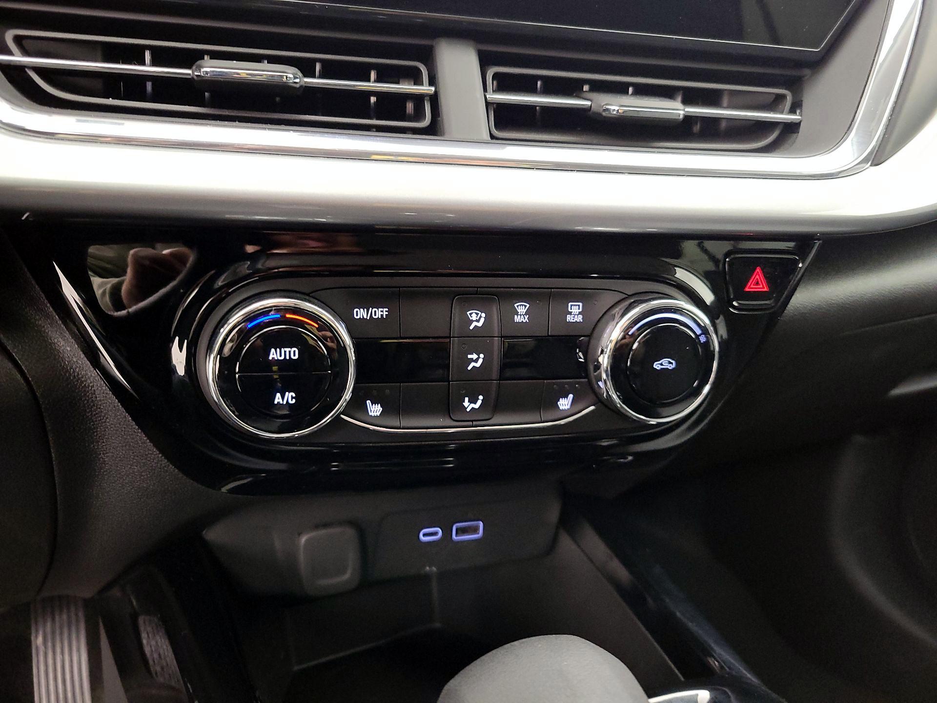 Thumbnail: 2025 Chevrolet Trax - 16