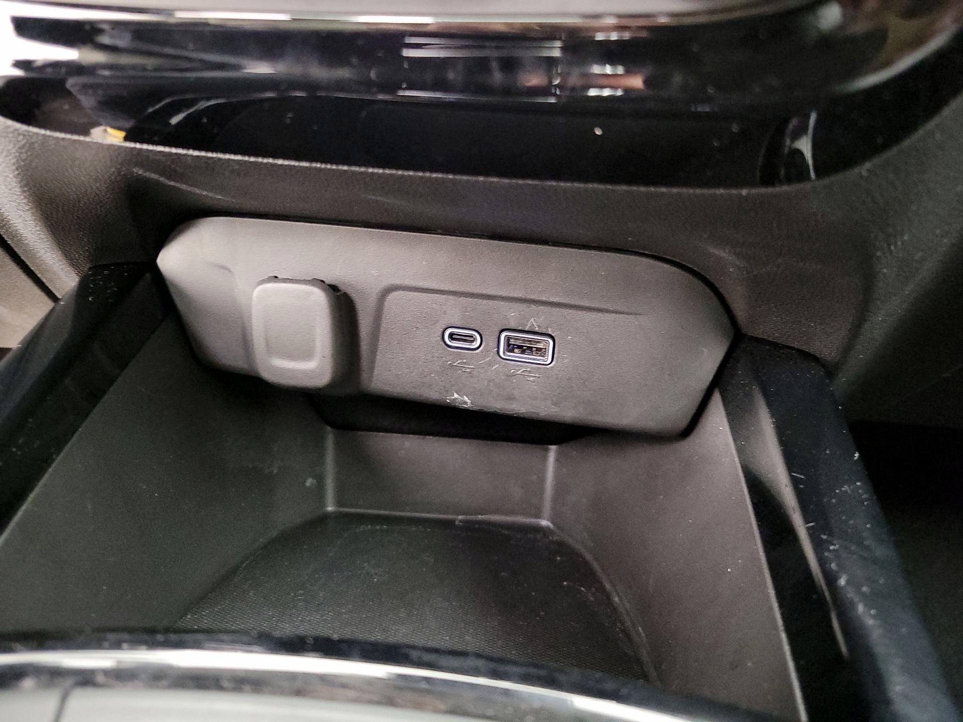 Thumbnail: 2025 Chevrolet Trax - 18