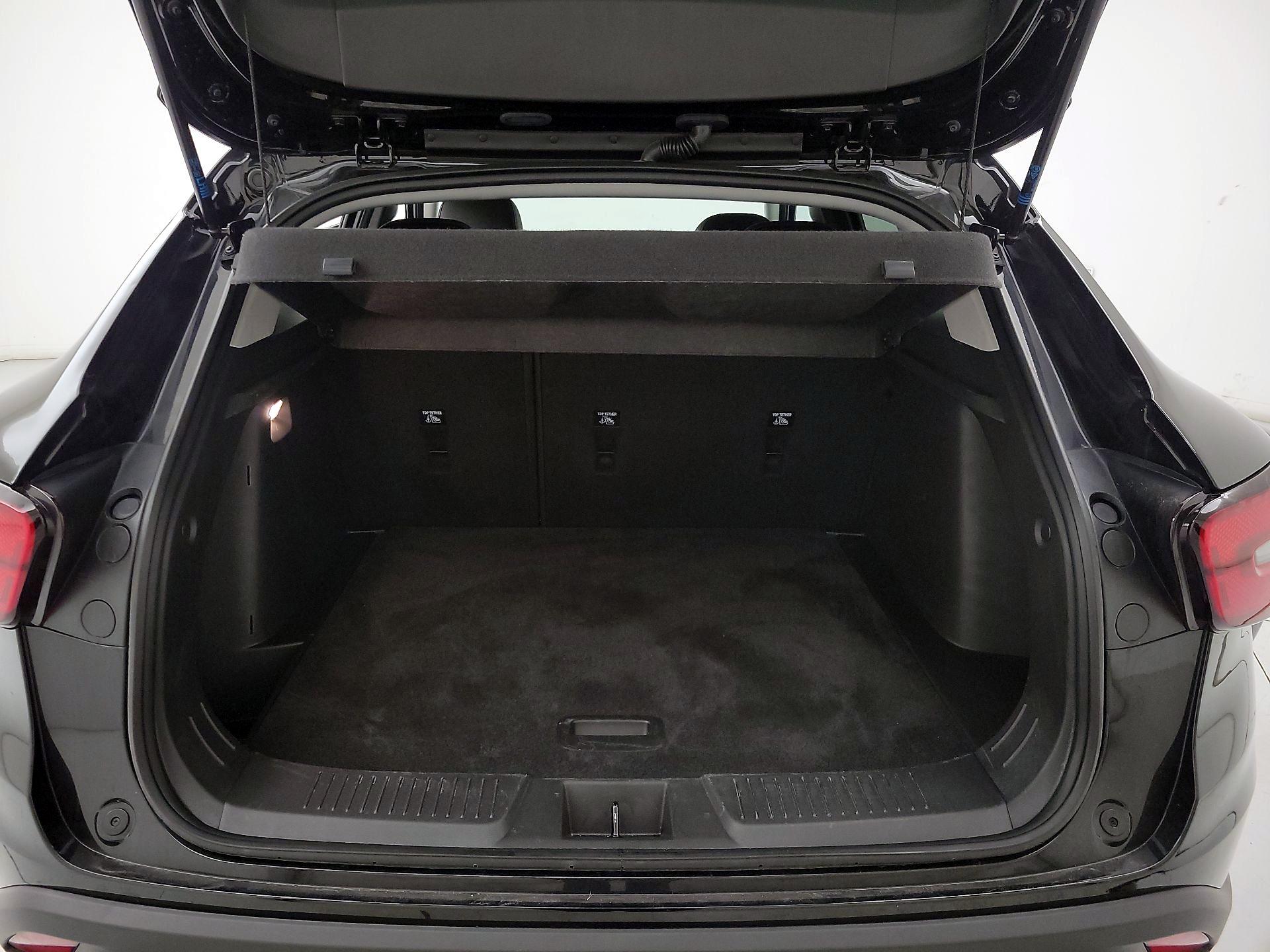 Thumbnail: 2025 Chevrolet Trax - 20