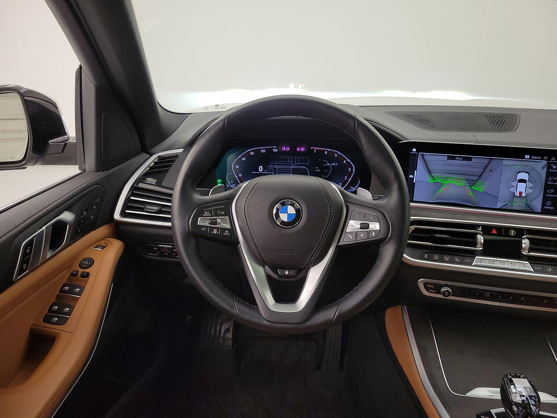 Thumbnail: 2022 BMW X5 - 10