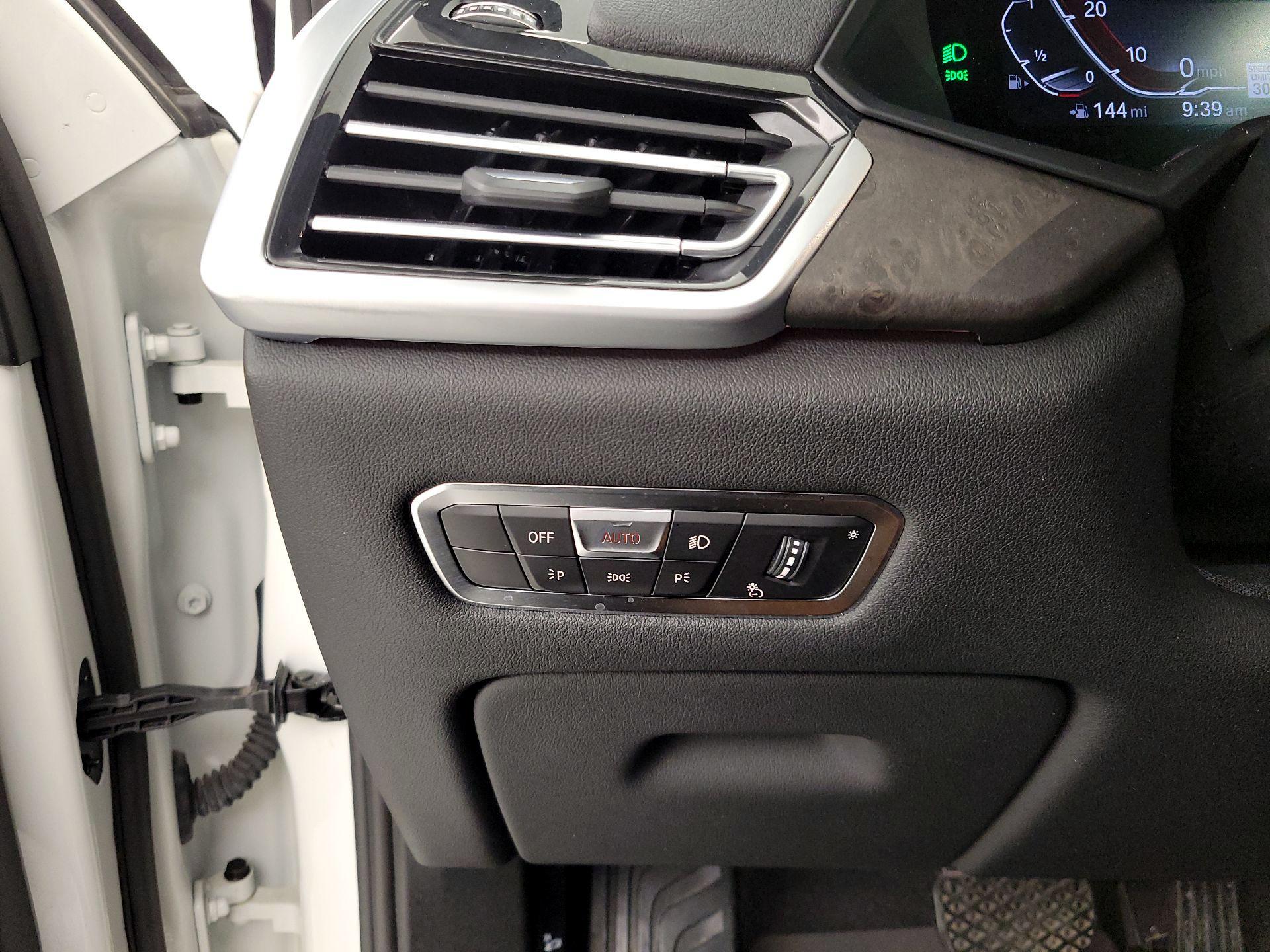 Thumbnail: 2022 BMW X5 - 13