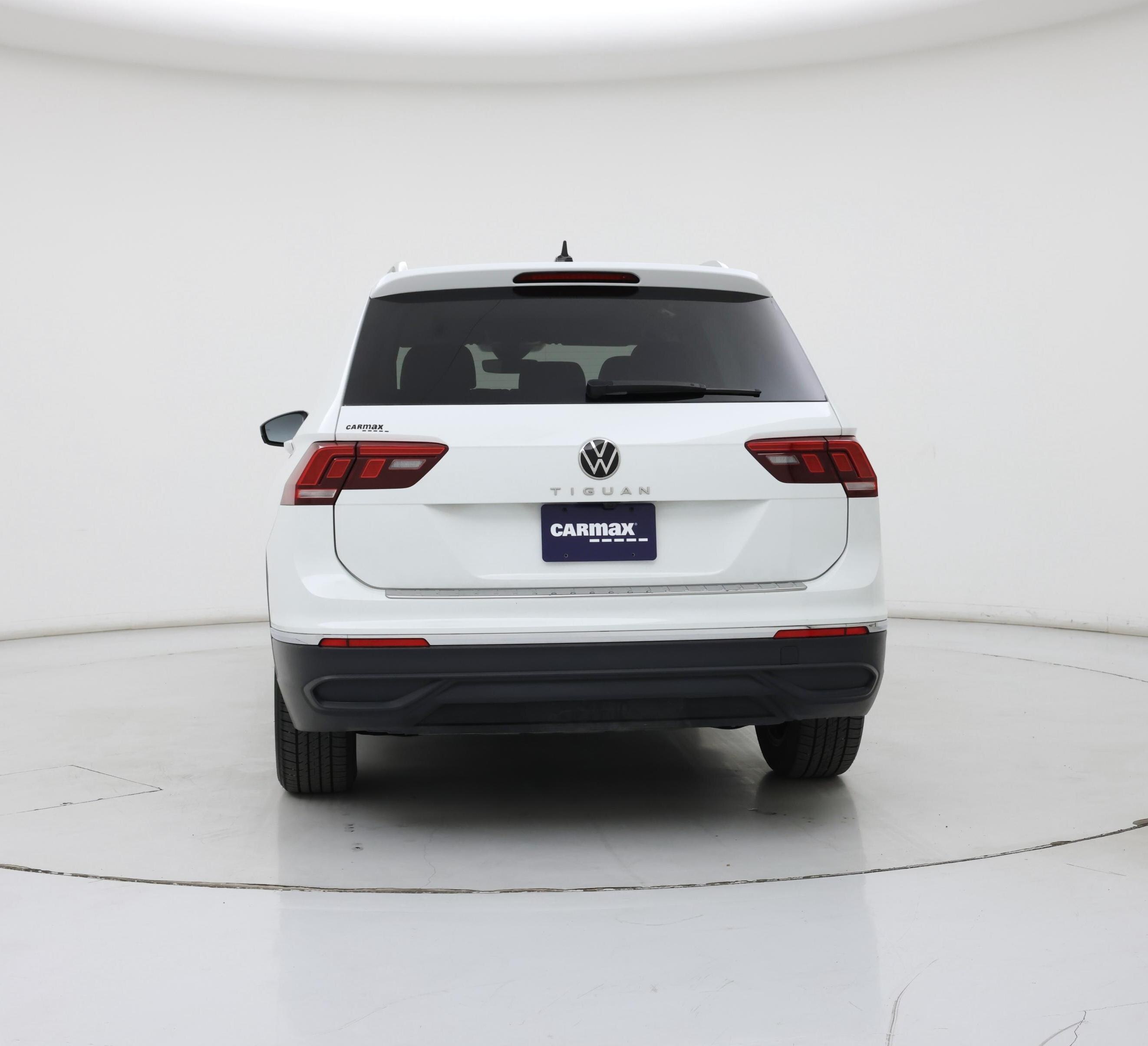 Thumbnail: 2024 Volkswagen Tiguan - 6