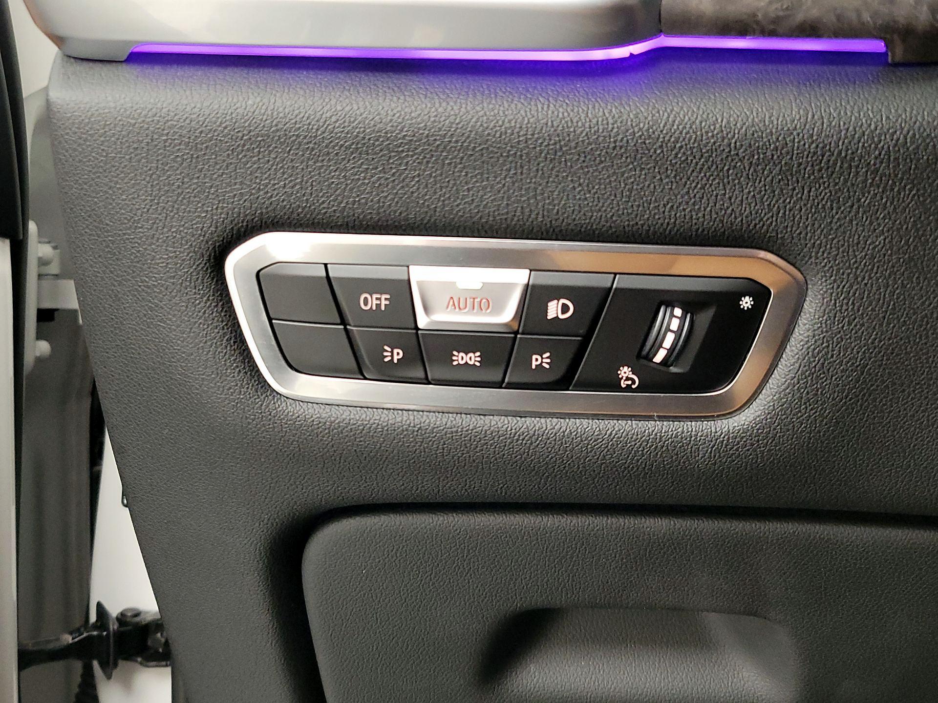 Thumbnail: 2023 BMW X5 - 13