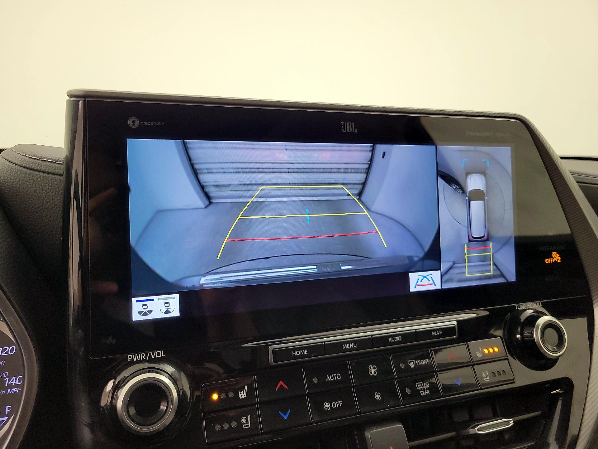 Thumbnail: 2022 Toyota Highlander - 15