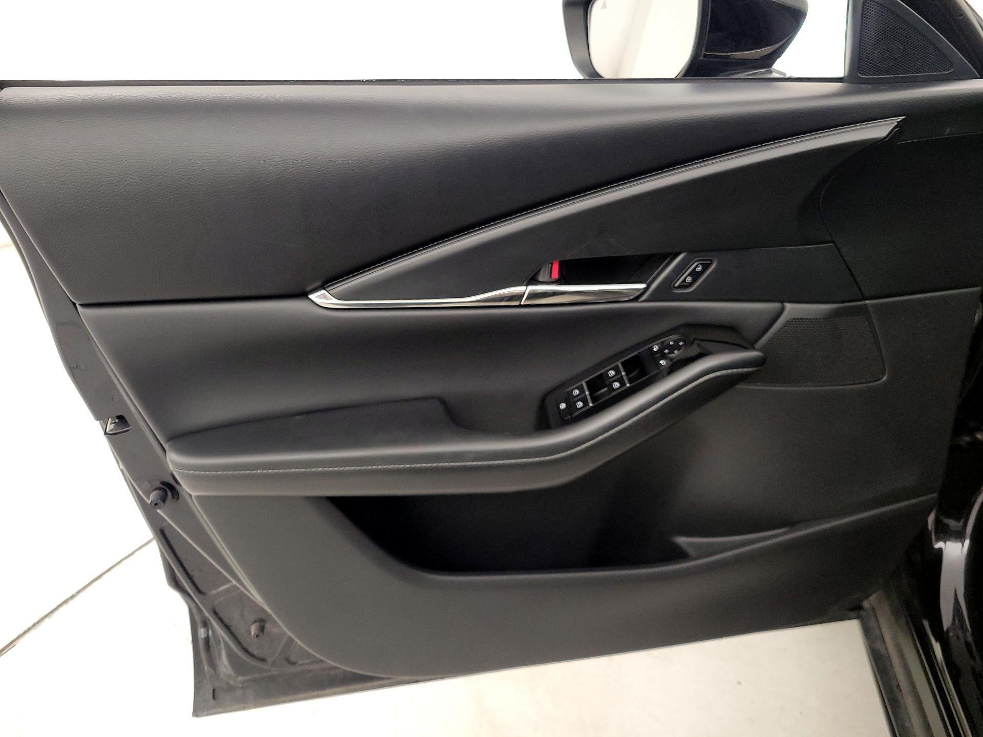 Thumbnail: 2025 Mazda CX-30 - 12