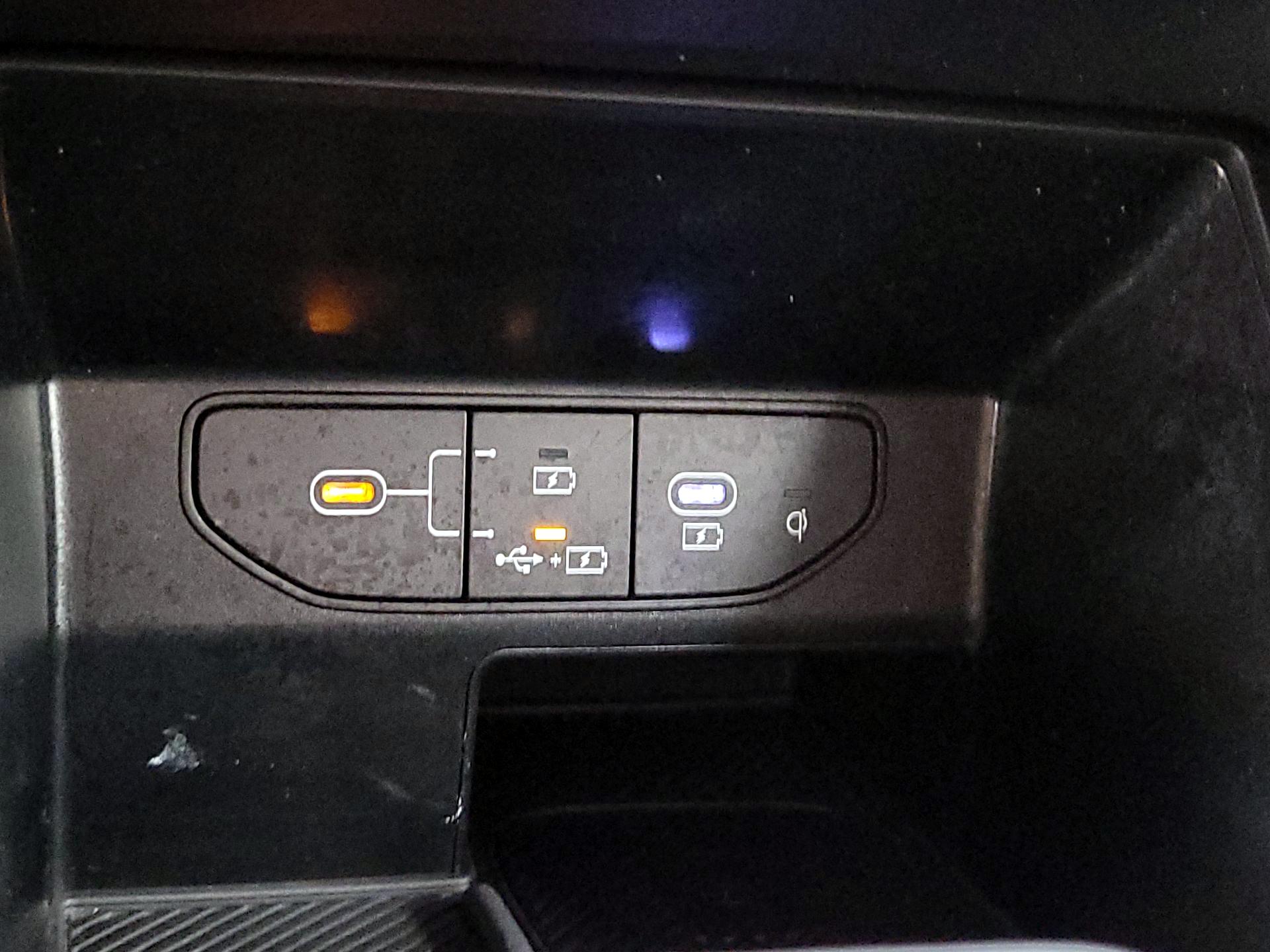 Thumbnail: 2024 Kia Sorento - 19