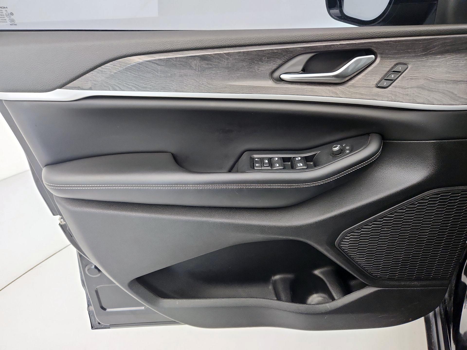 Thumbnail: 2024 Jeep Grand Cherokee - 12