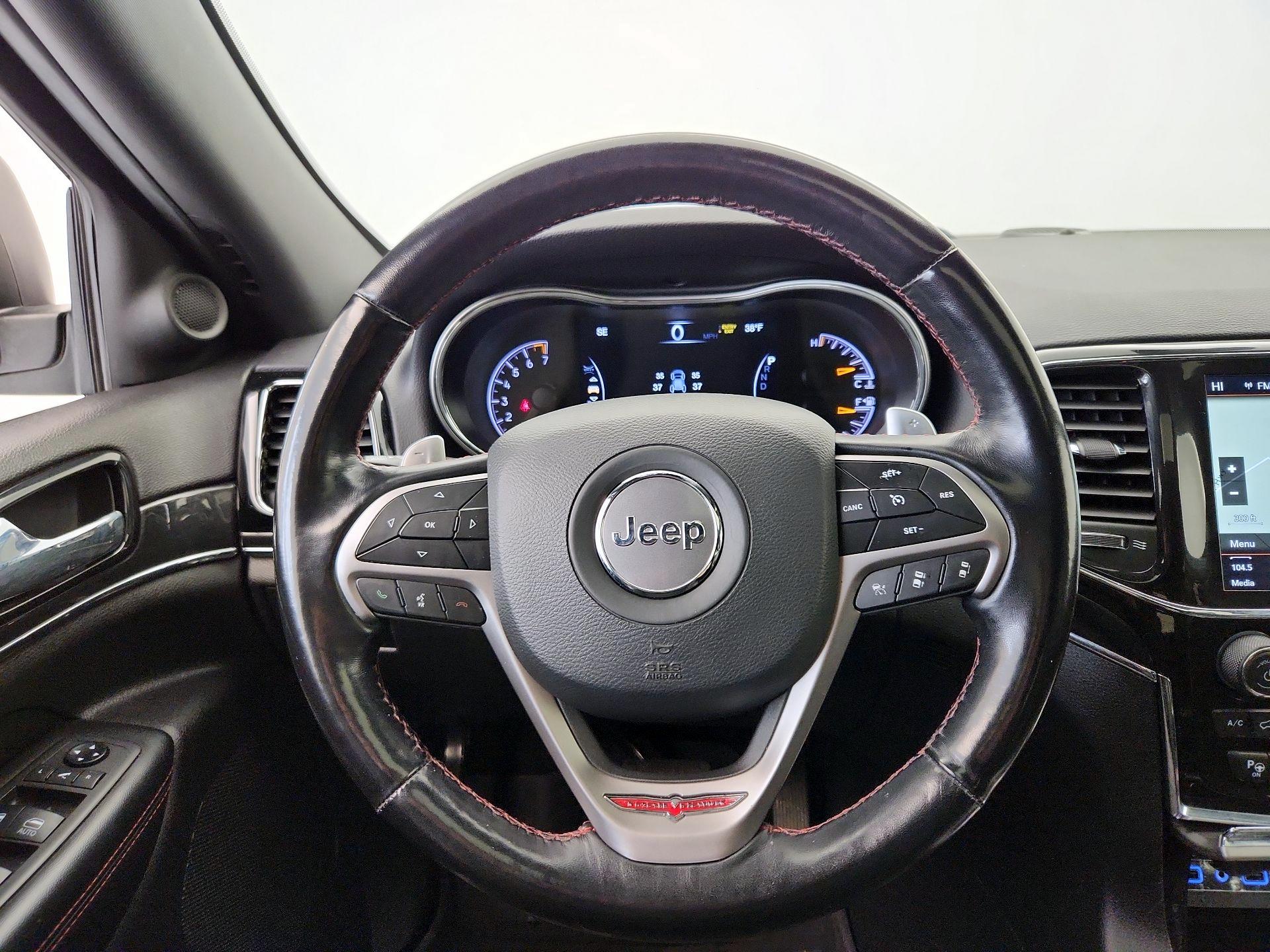 Thumbnail: 2021 Jeep Grand Cherokee - 10