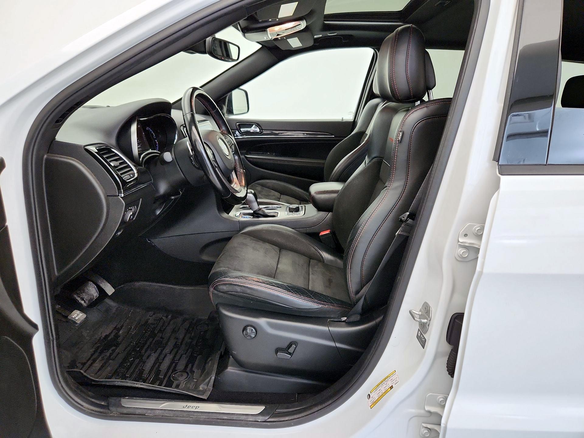 Thumbnail: 2021 Jeep Grand Cherokee - 11