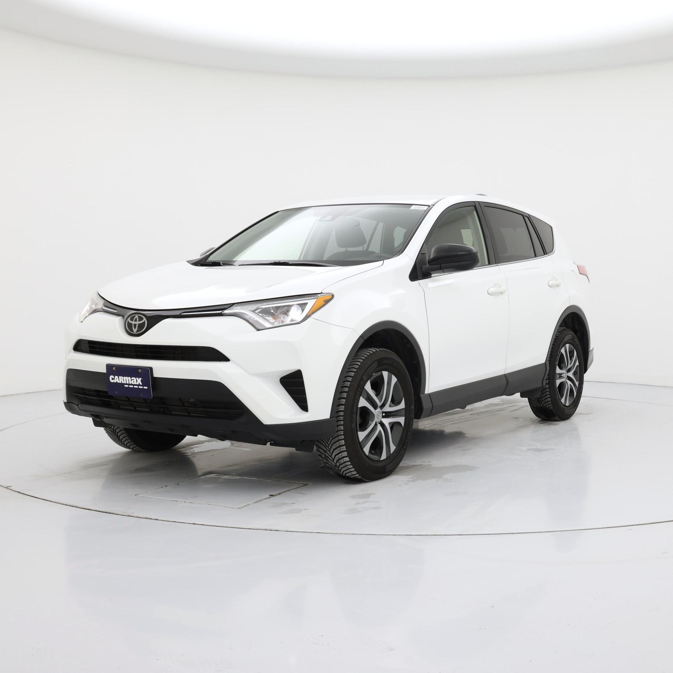 Thumbnail: 2018 Toyota RAV4 - 4