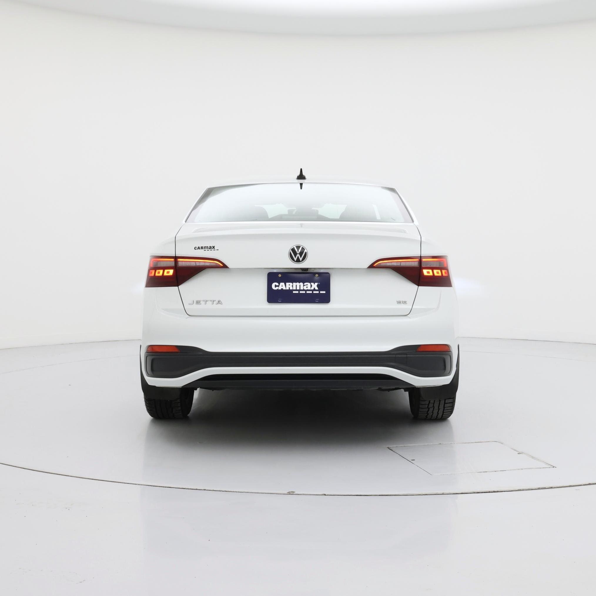 Thumbnail: 2023 Volkswagen Jetta - 6