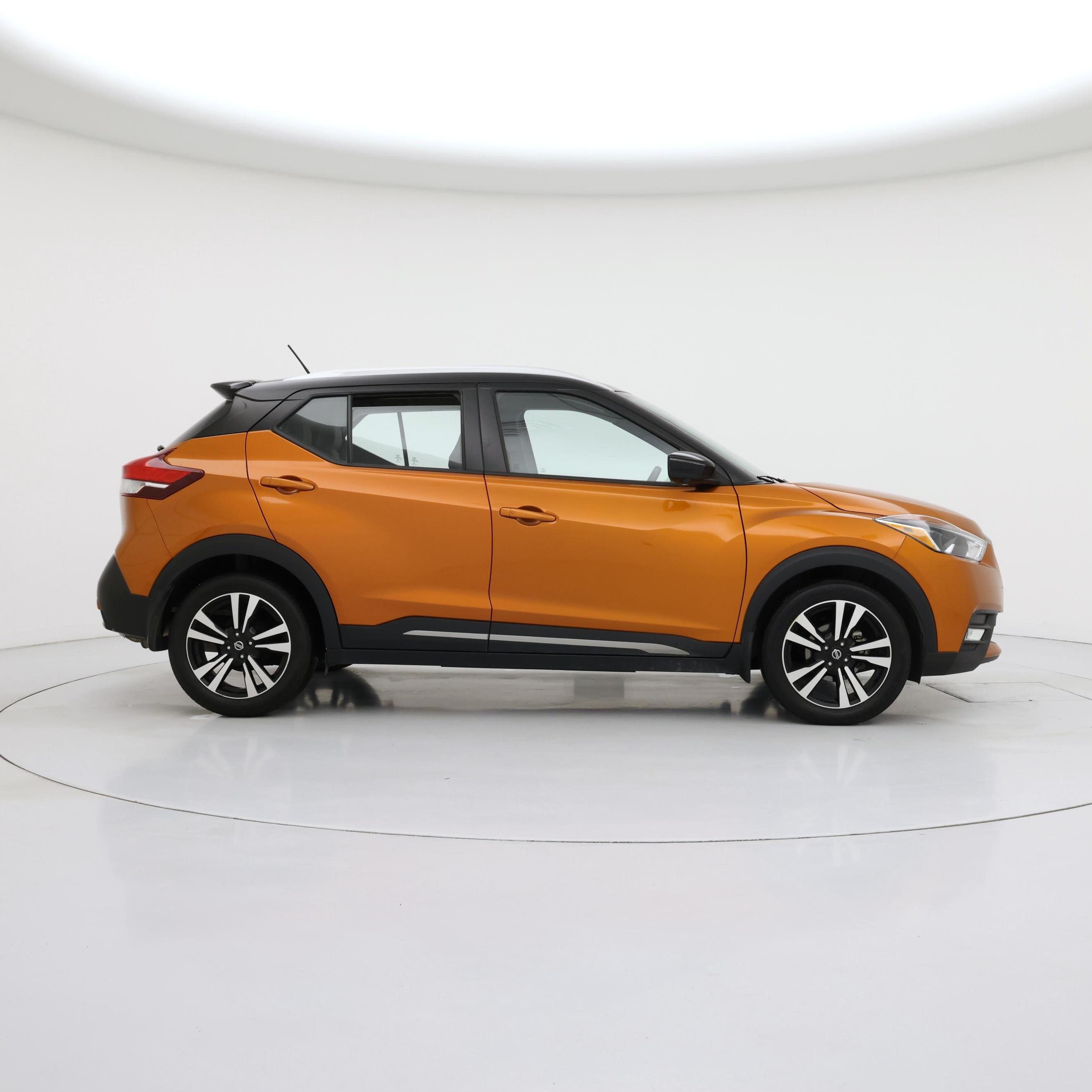 Thumbnail: 2019 Nissan Kicks - 7