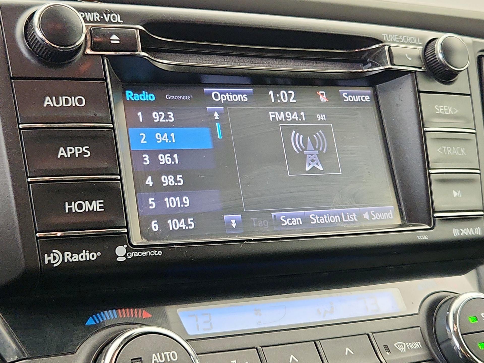 Thumbnail: 2017 Toyota RAV4 - 15