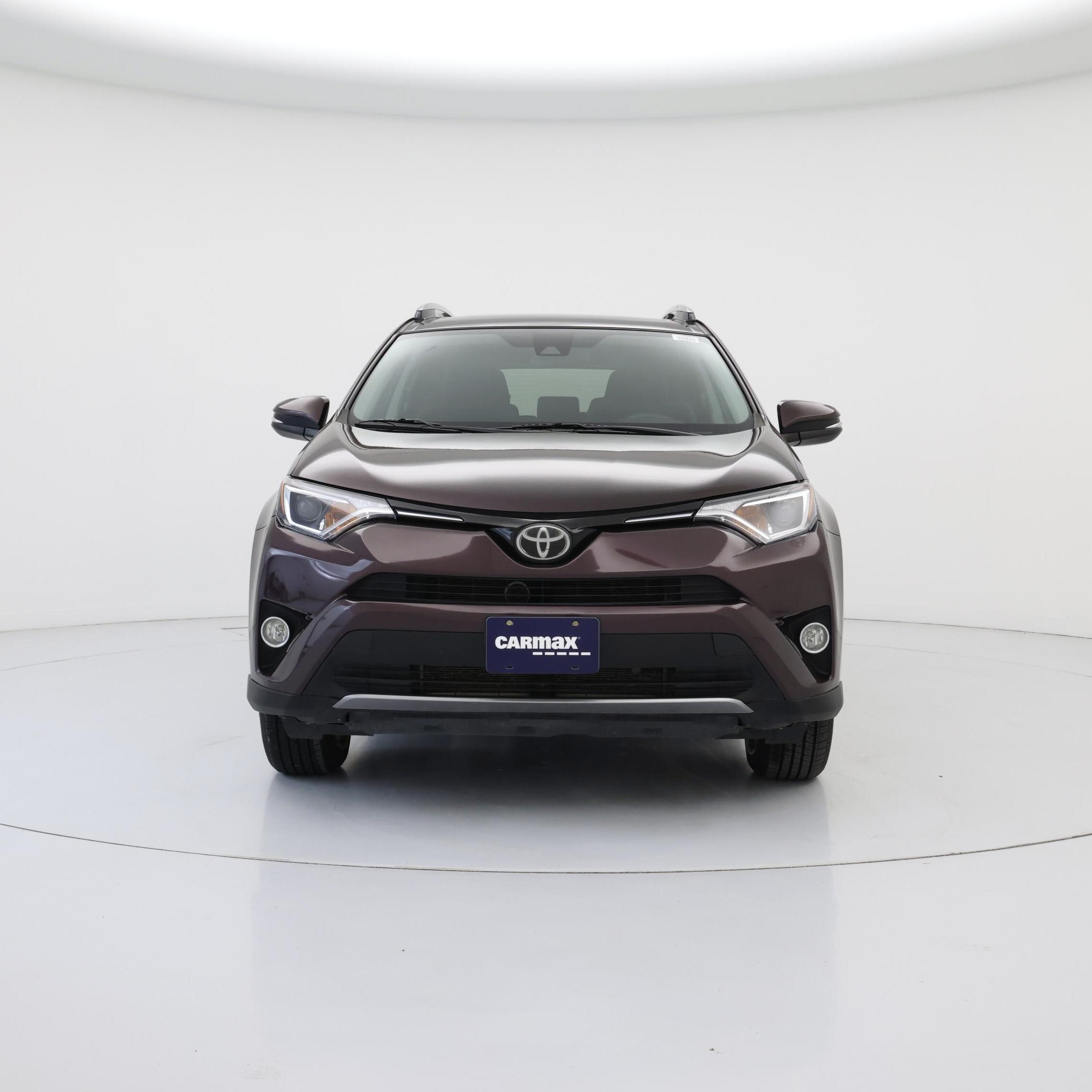Thumbnail: 2017 Toyota RAV4 - 5