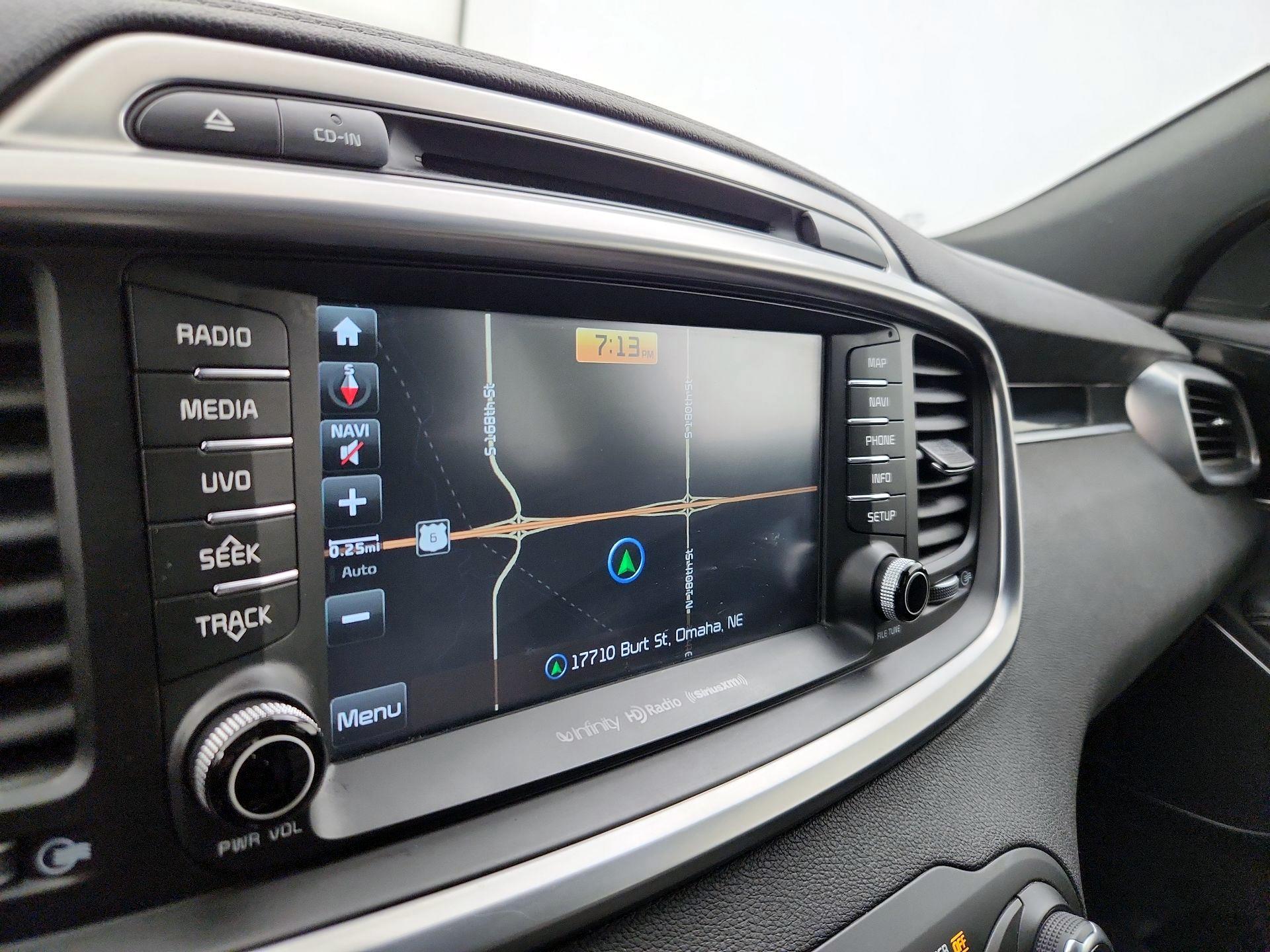 Thumbnail: 2016 Kia Sorento - 14