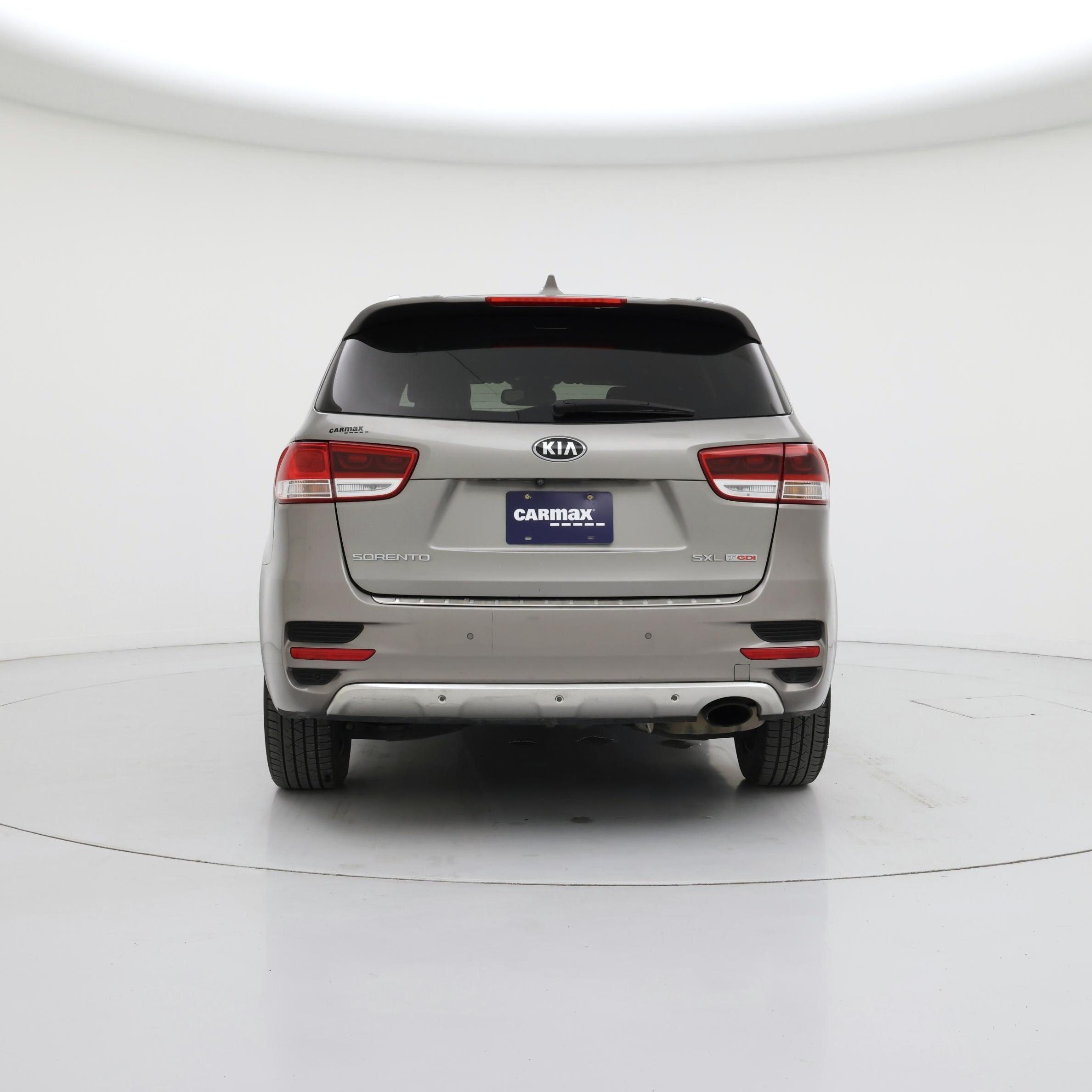 Thumbnail: 2016 Kia Sorento - 6