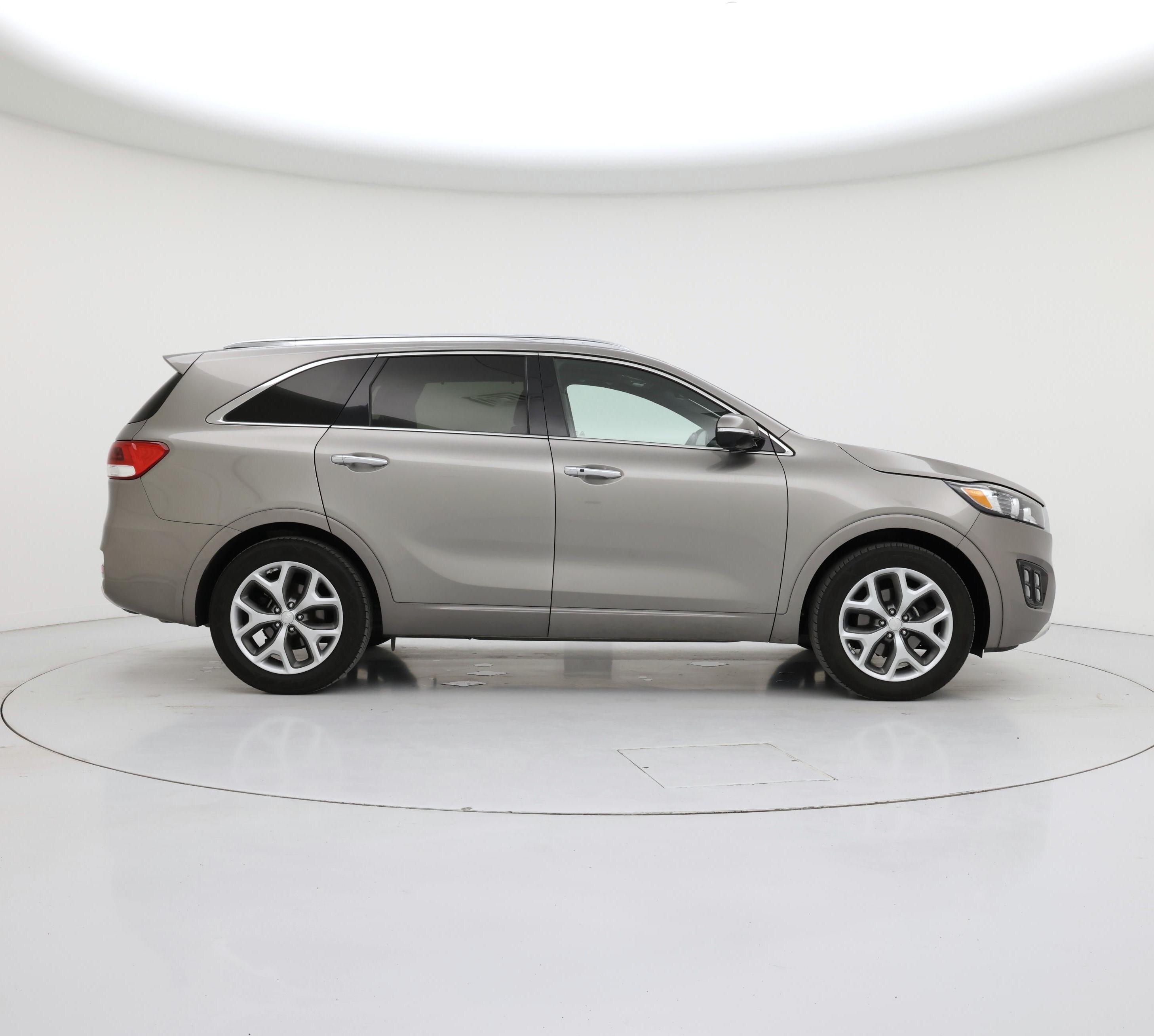 Thumbnail: 2016 Kia Sorento - 7