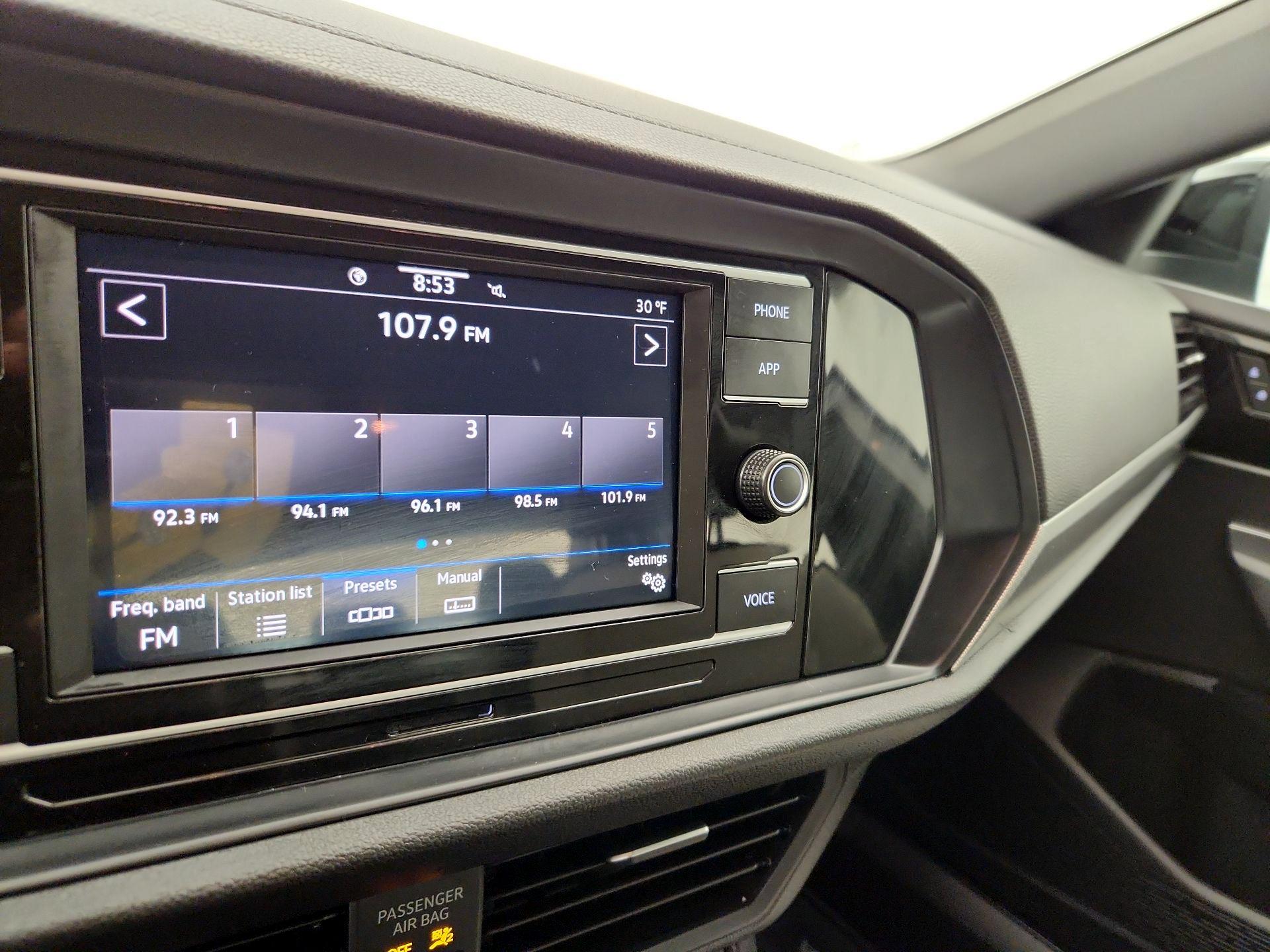 Thumbnail: 2020 Volkswagen Jetta - 15