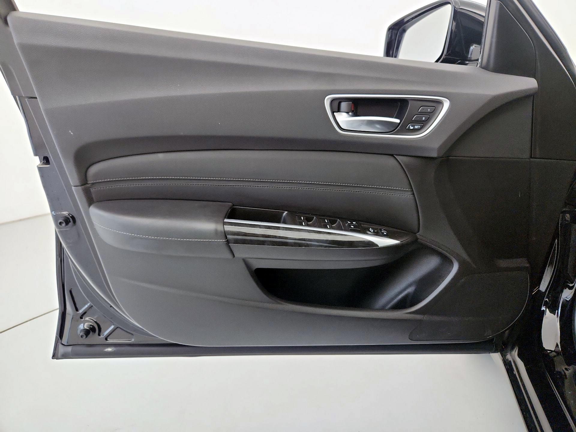 Thumbnail: 2020 Acura TLX - 12