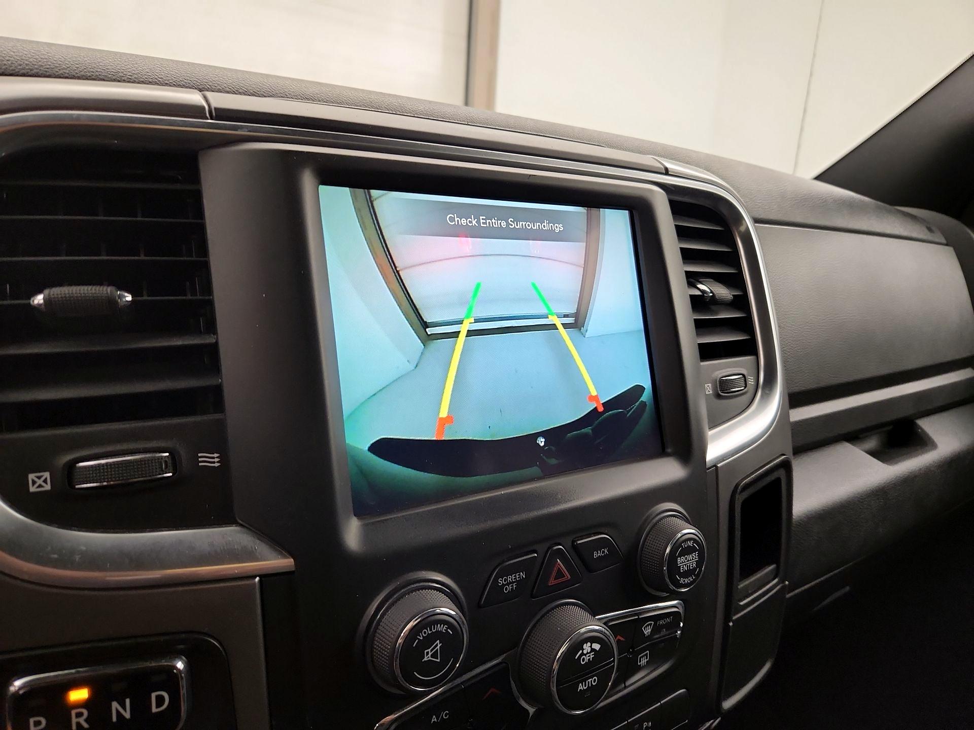 Thumbnail: 2021 RAM 1500 Classic - 14