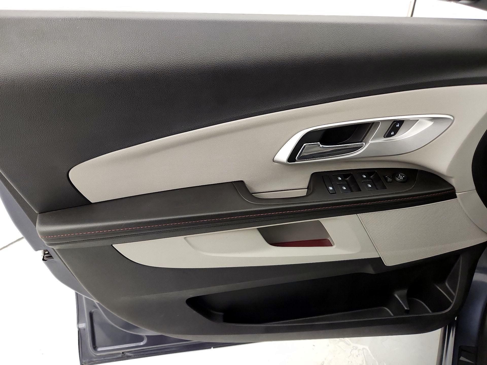 Thumbnail: 2014 Chevrolet Equinox - 12