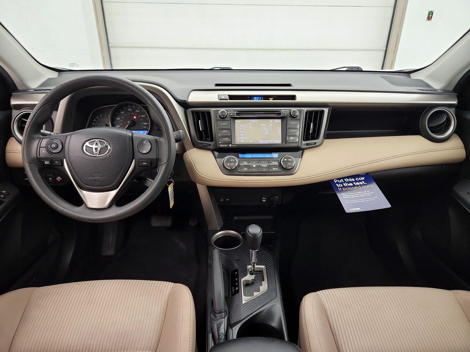Thumbnail: 2014 Toyota RAV4 - 9
