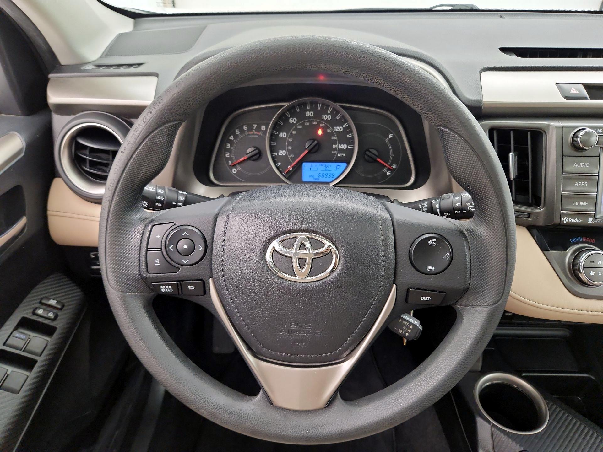 Thumbnail: 2014 Toyota RAV4 - 10