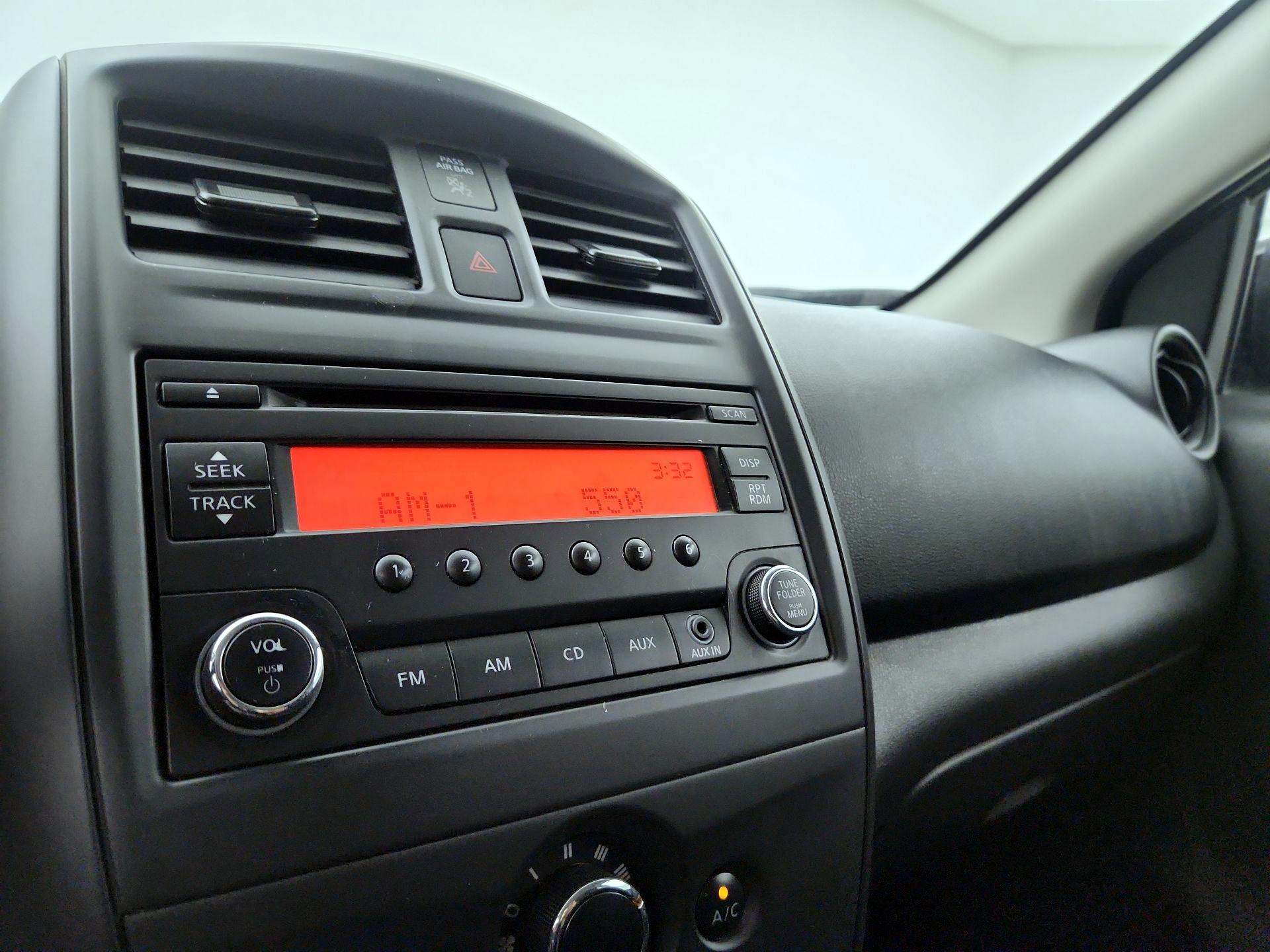 Thumbnail: 2018 Nissan Versa - 14