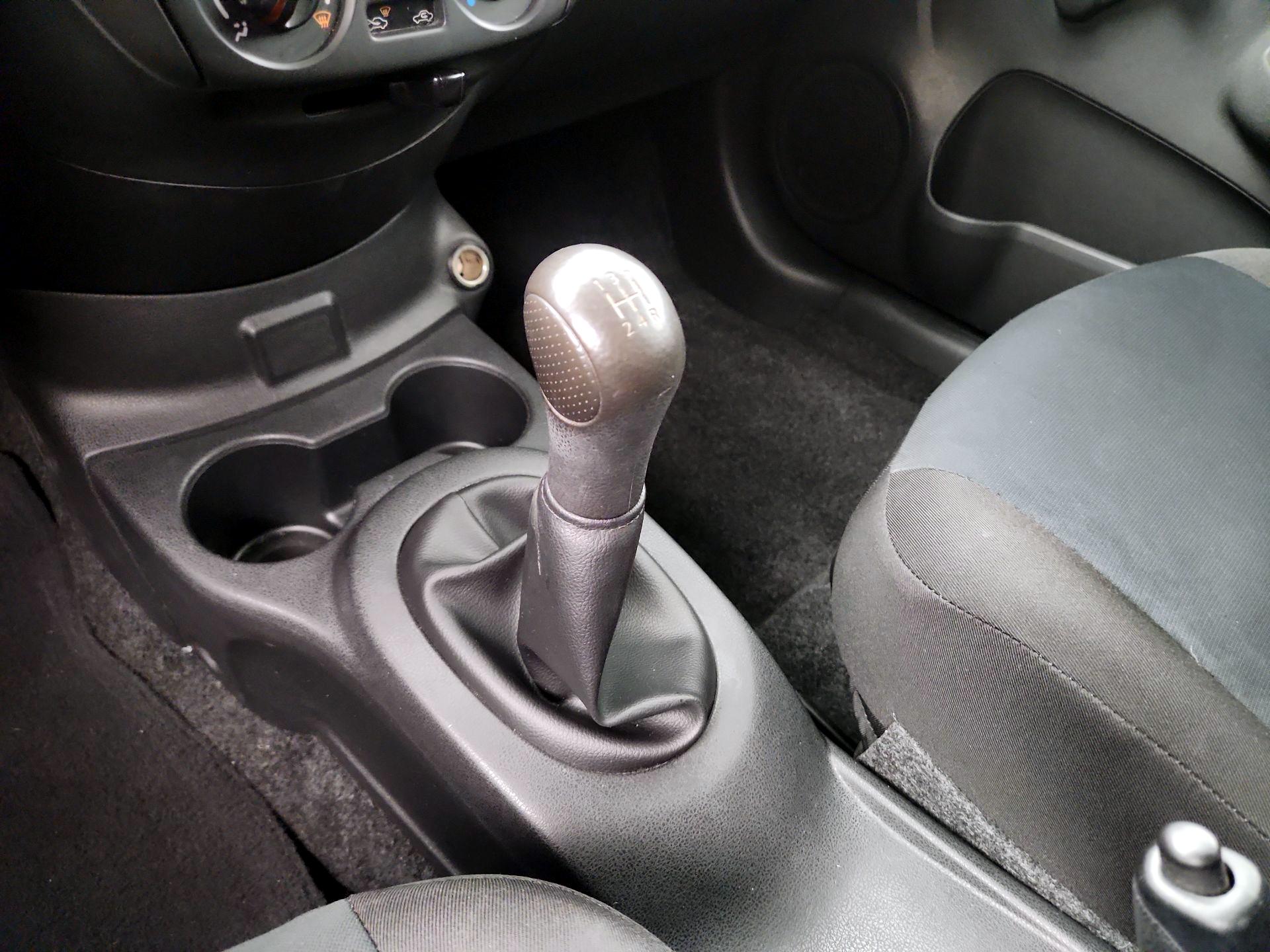 Thumbnail: 2018 Nissan Versa - 16