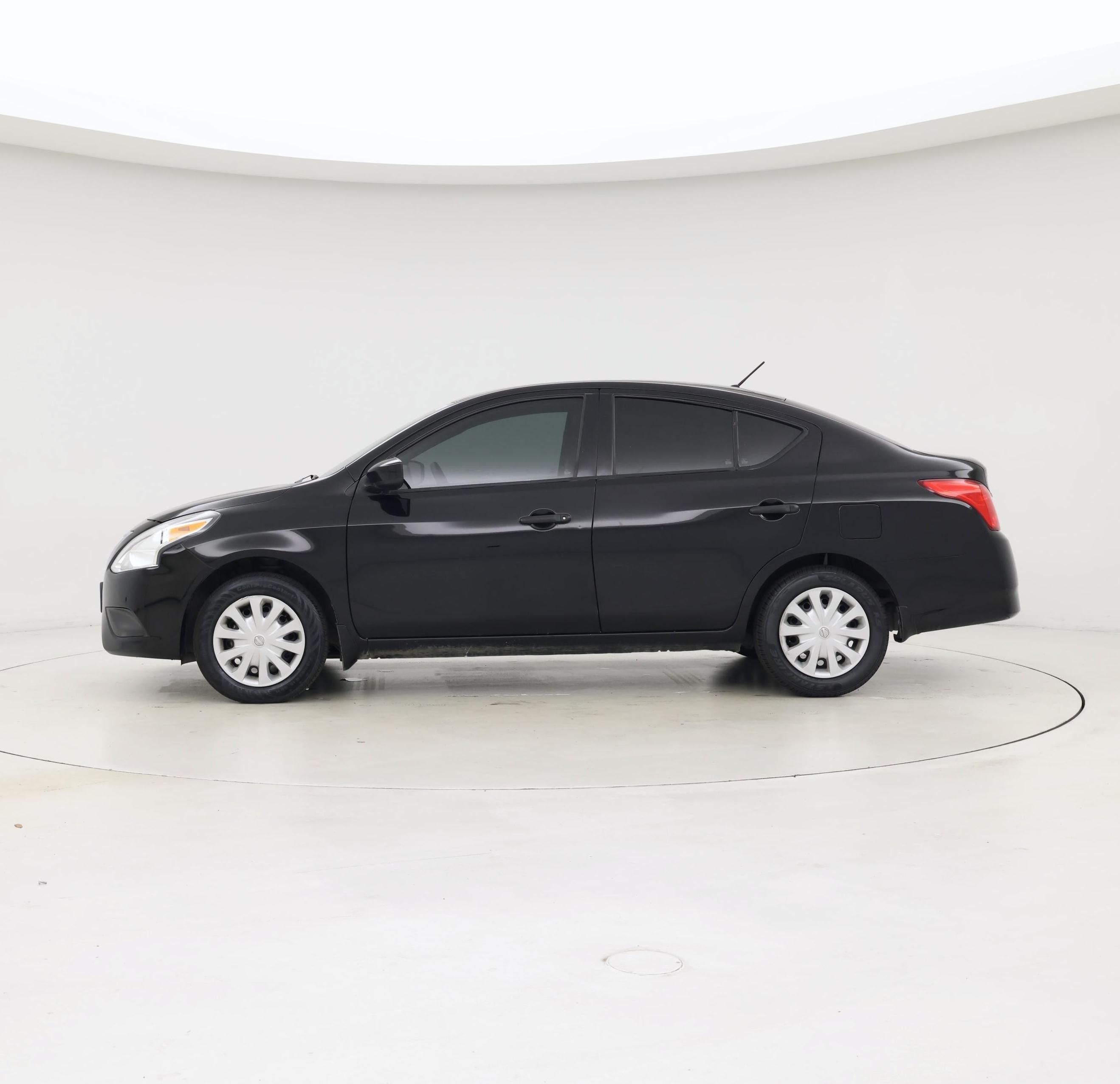 Thumbnail: 2018 Nissan Versa - 3